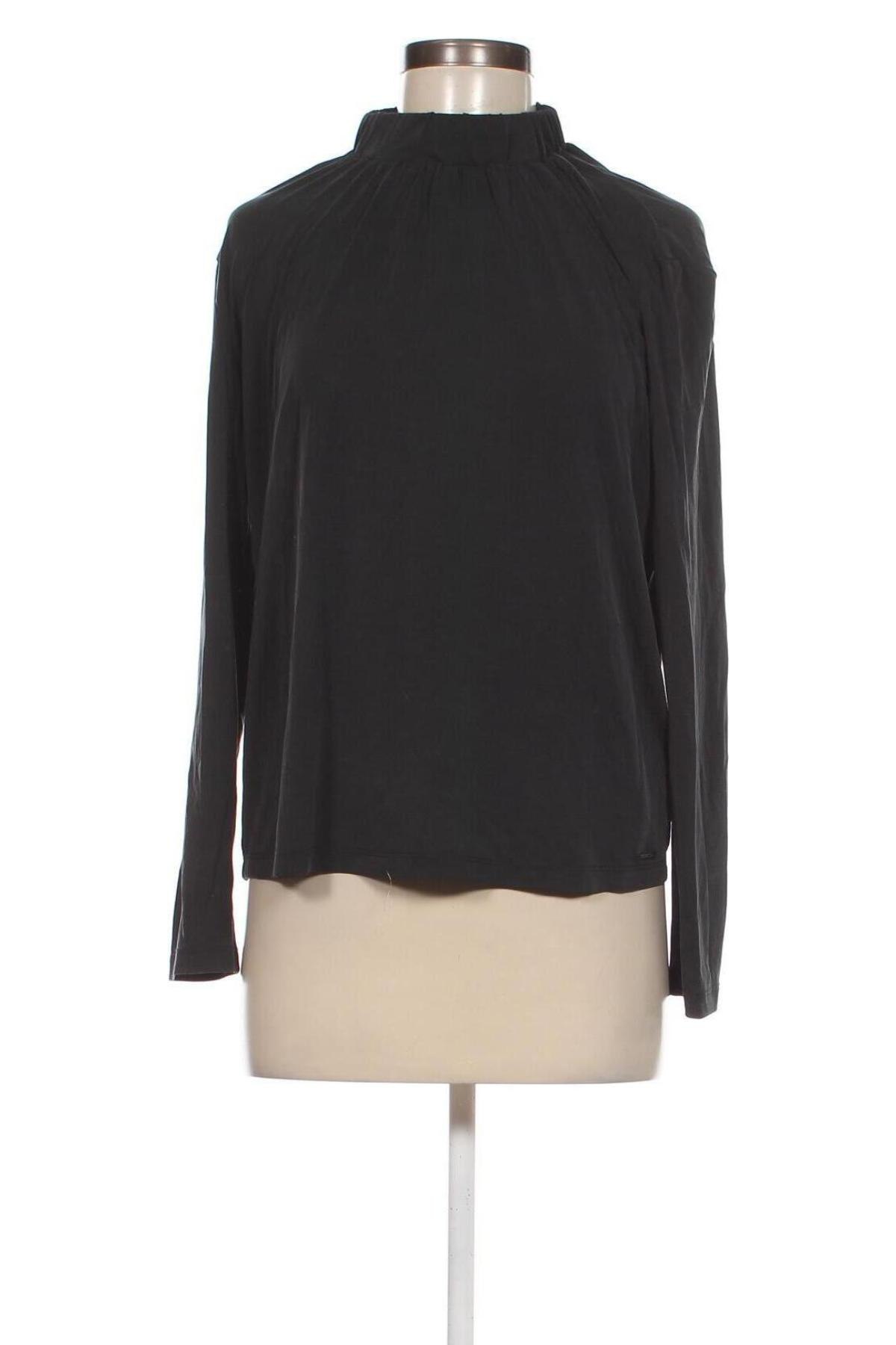 Γυναικεία μπλούζα Calvin Klein, Μέγεθος S, Χρώμα Μαύρο, Τιμή 72,02 €