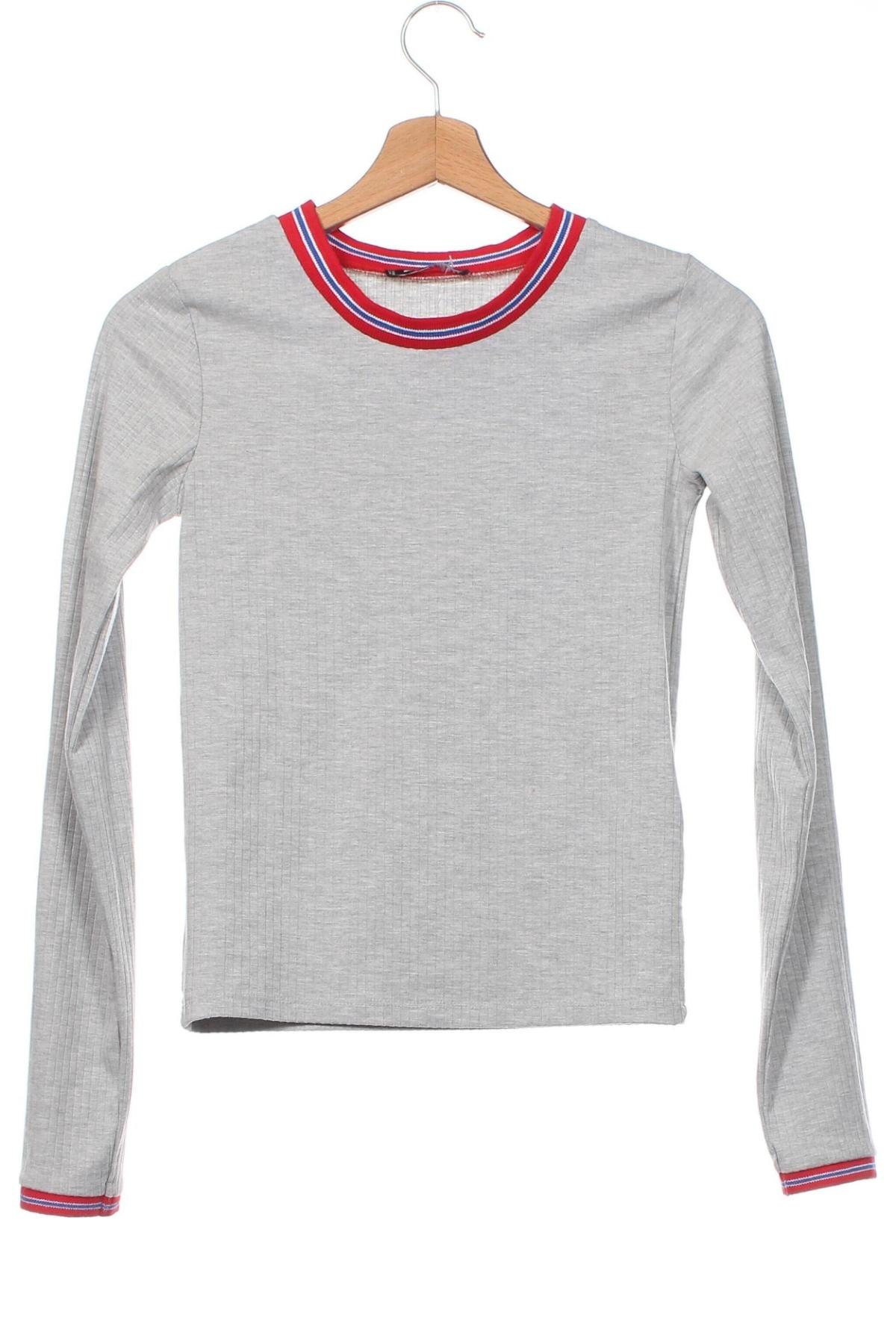 Γυναικεία μπλούζα Fb Sister, Μέγεθος XS, Χρώμα Γκρί, Τιμή 5,55 €