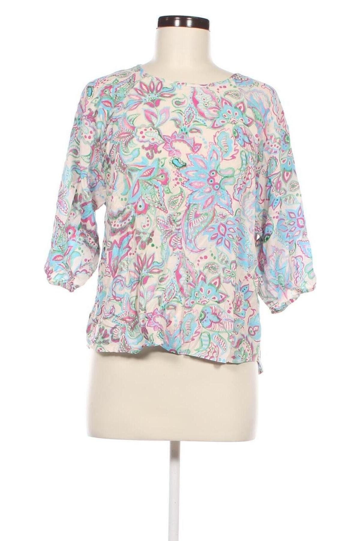 Γυναικεία μπλούζα Heart Kiss, Μέγεθος L, Χρώμα Πολύχρωμο, Τιμή 5,76 €