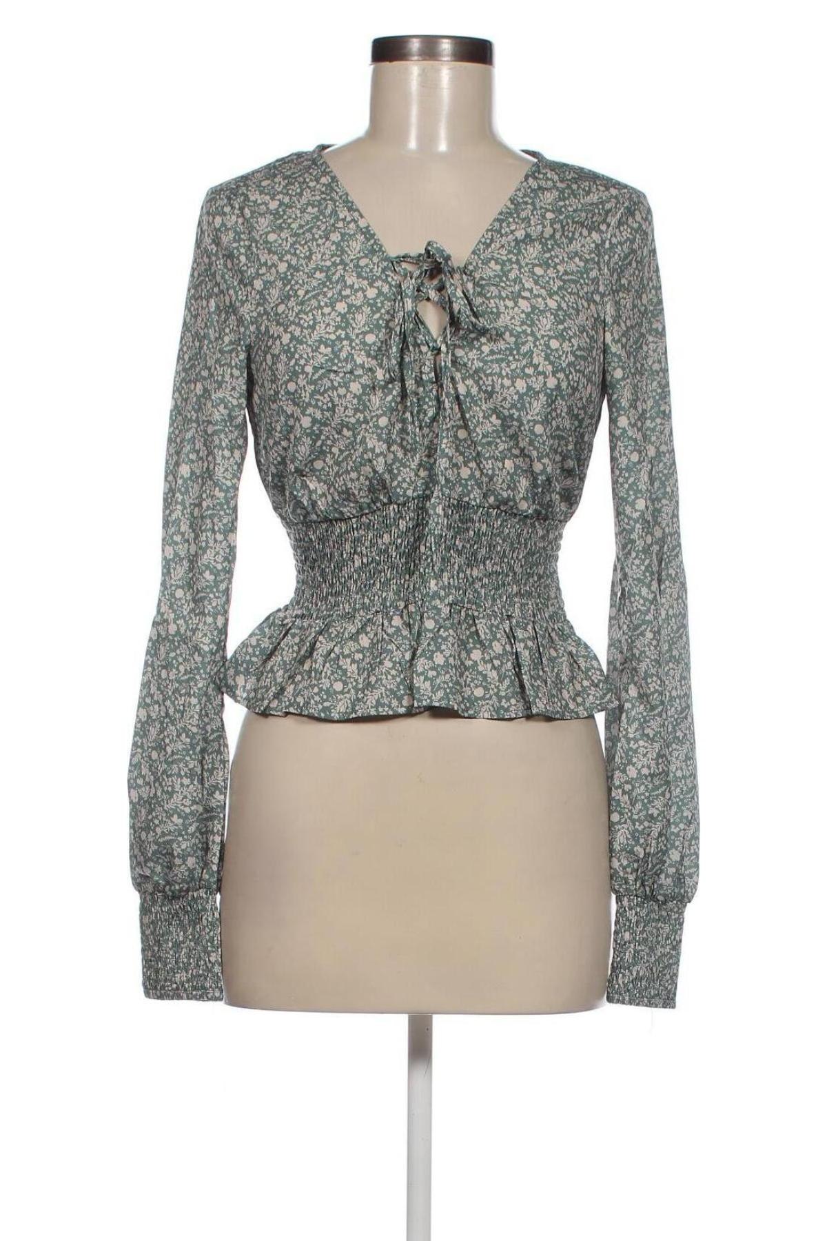 Damen Shirt Missguided, Größe S, Farbe Grün, Preis 4,63 €