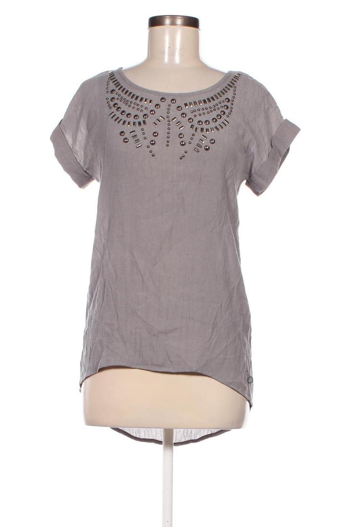 Damen Shirt Numph, Größe S, Farbe Grau, Preis € 17,37