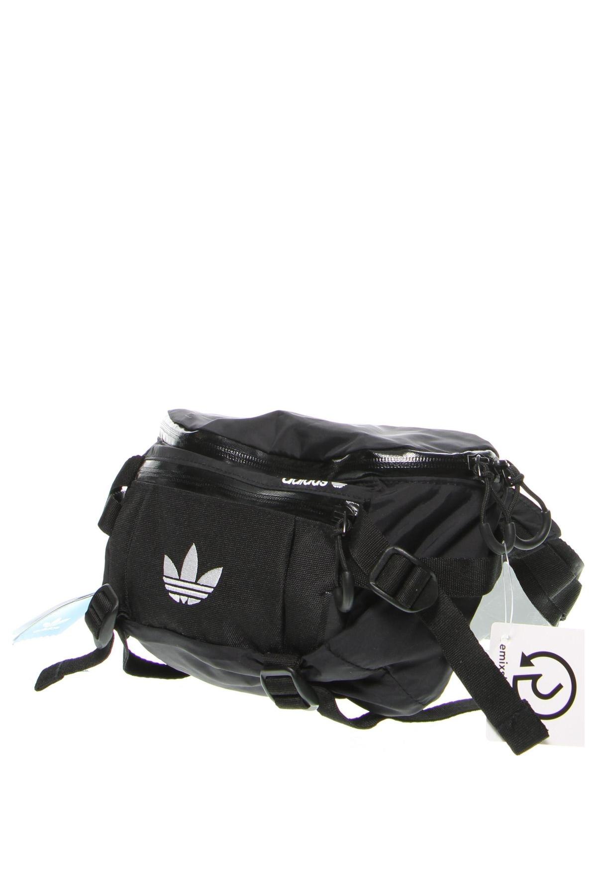 Dámská kabelka  Adidas, Barva Černá, Cena  1 636,00 Kč