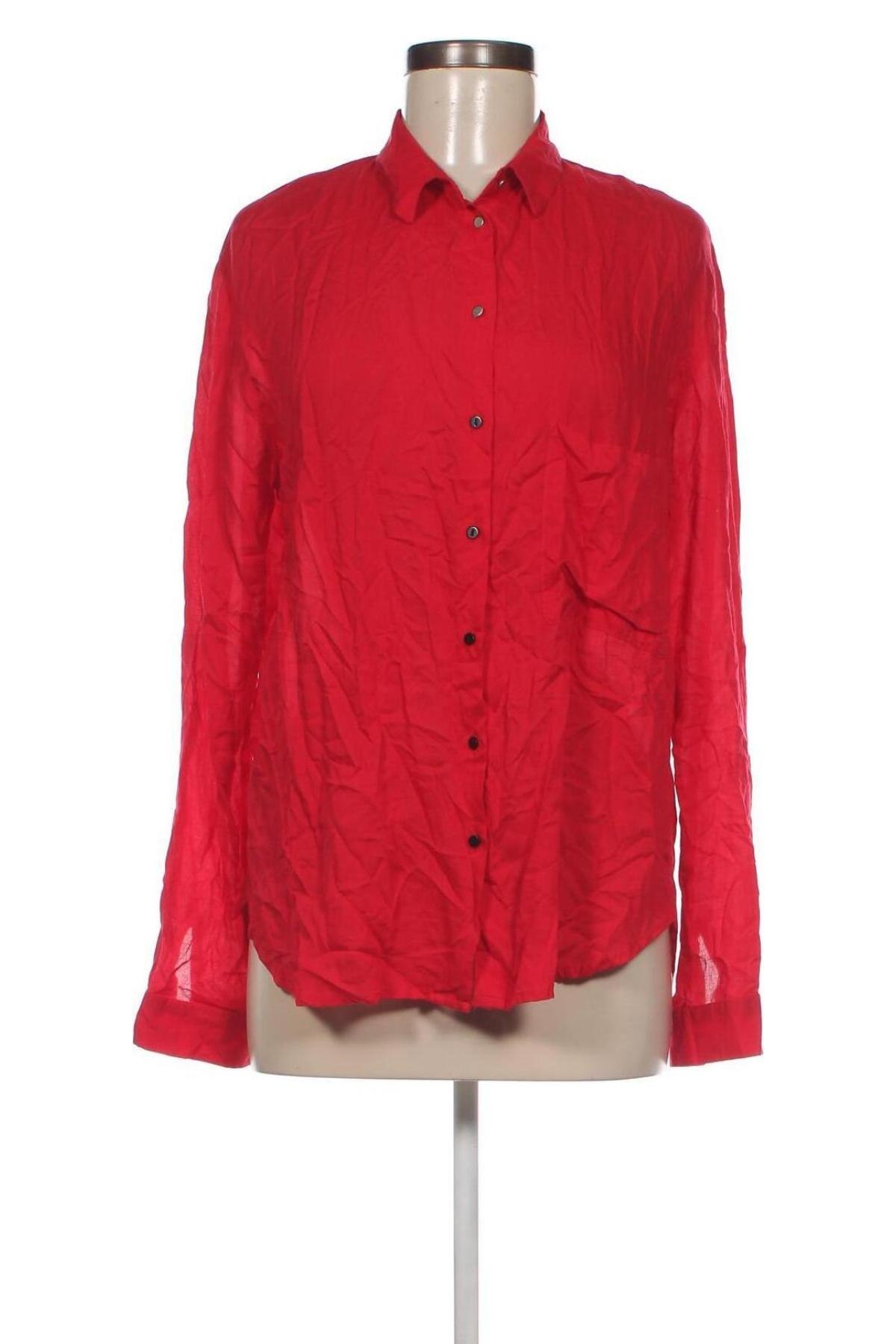 Дамска риза Bershka, Размер M, Цвят Червен, Цена 10,00 лв.