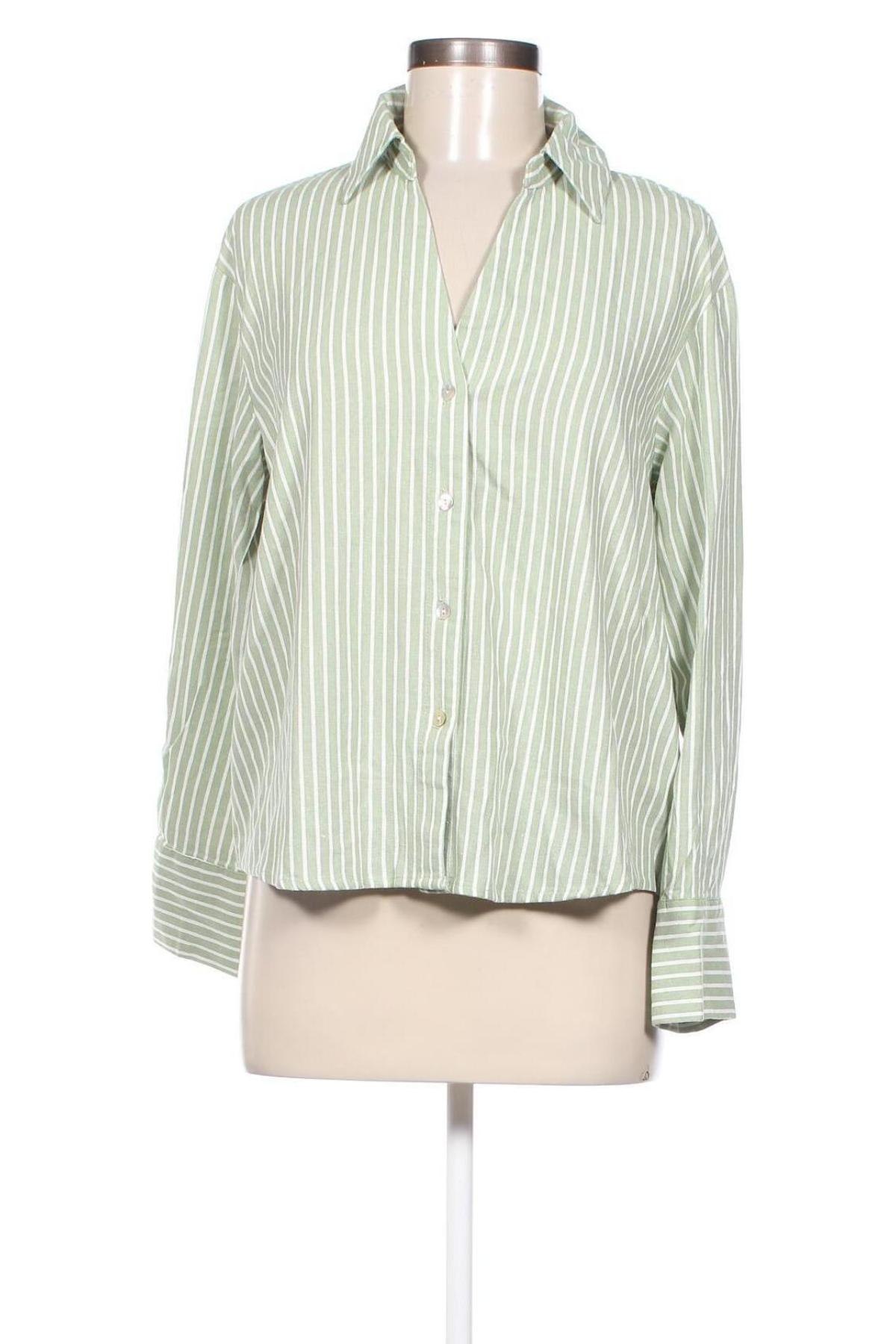 Дамска риза Vero Moda, Размер S, Цвят Зелен, Цена 23,00 лв.