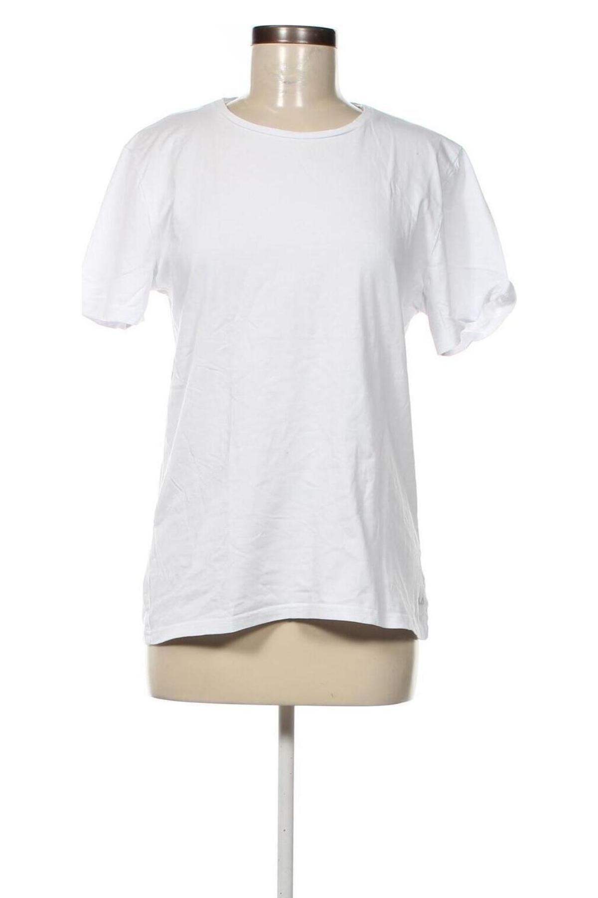 Dámské tričko FILA, Velikost L, Barva Bílá, Cena  854,00 Kč