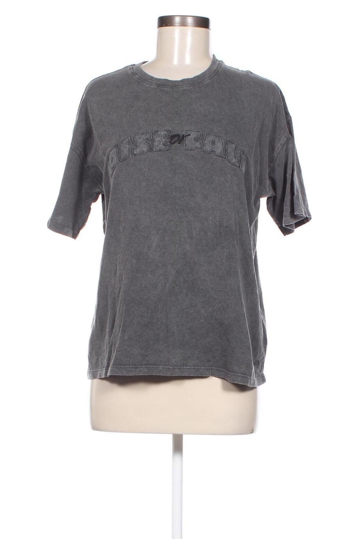 Dámske tričko Pull&Bear, Veľkosť S, Farba Sivá, Cena  7,36 €