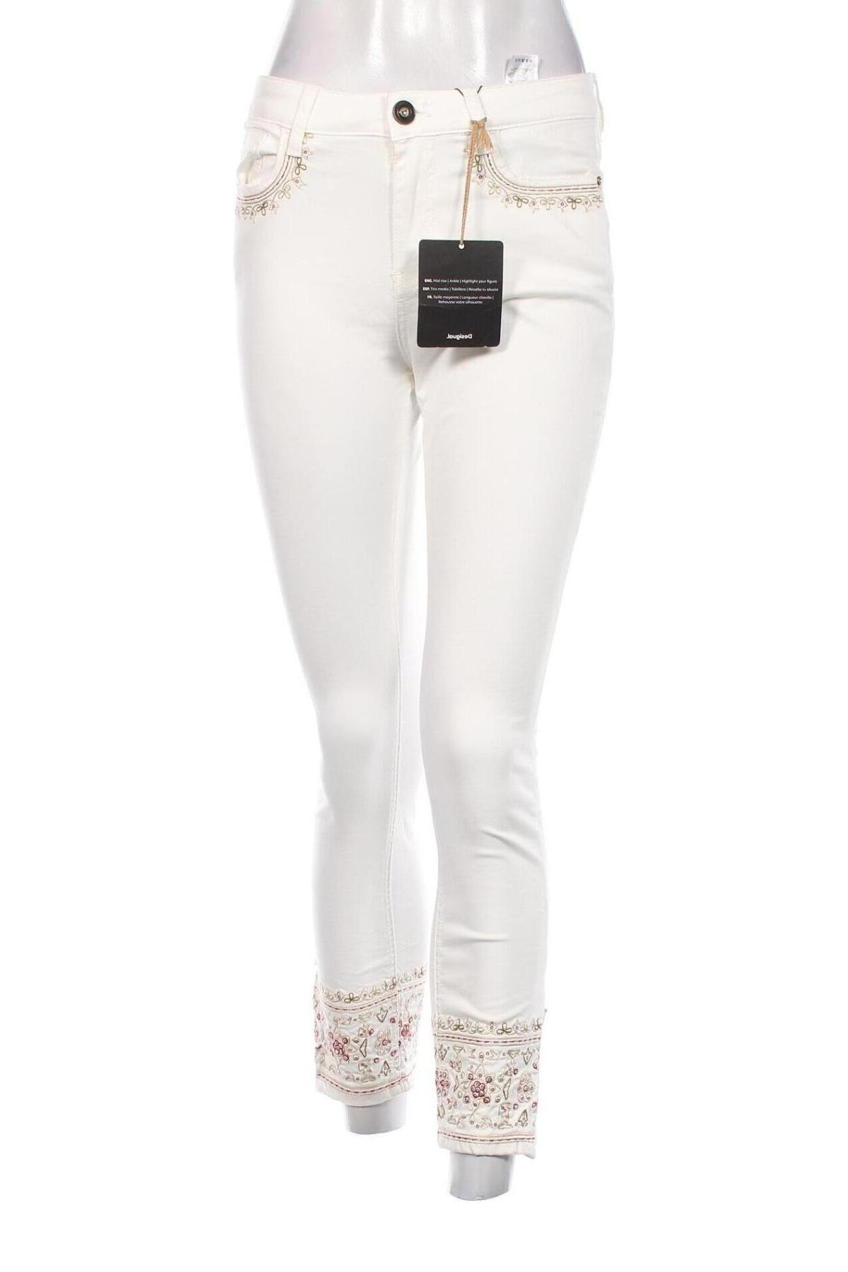 Damen Jeans Desigual, Größe S, Farbe Weiß, Preis € 44,33