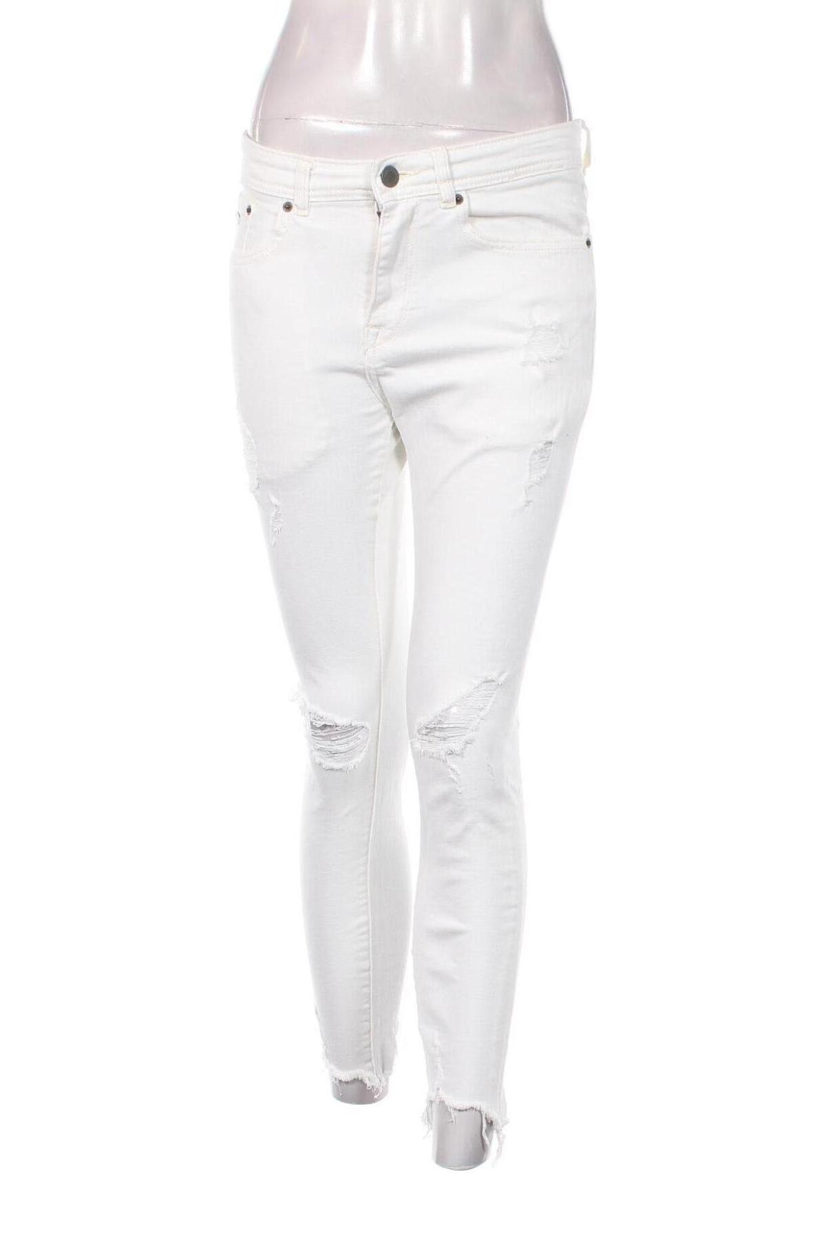 Γυναικείο Τζίν Pull&Bear, Μέγεθος M, Χρώμα Λευκό, Τιμή 8,01 €