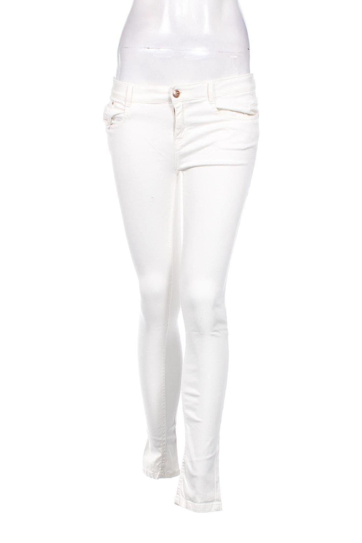 Дамски дънки Zara Trafaluc, Размер S, Цвят Бял, Цена 12,15 лв.