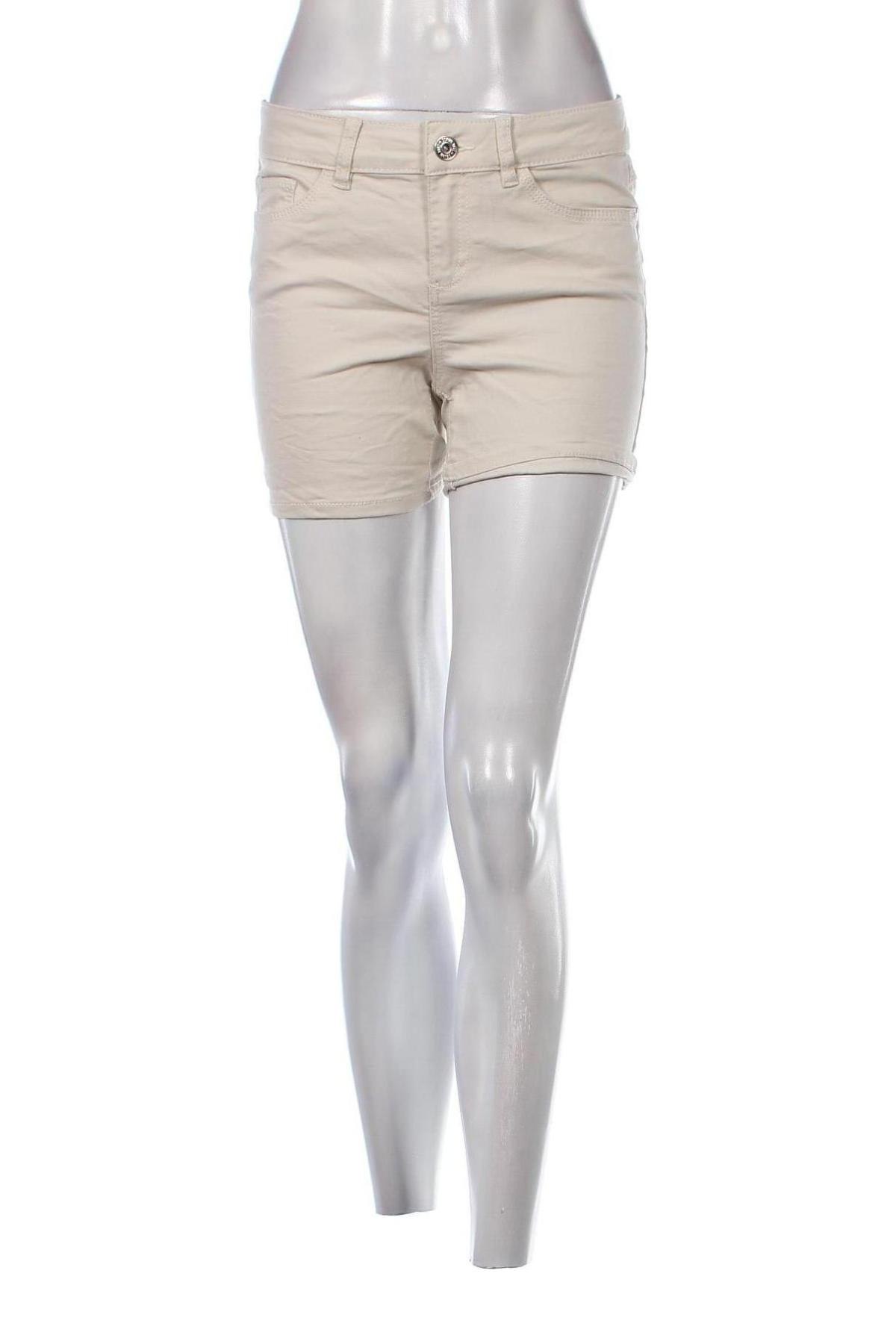 Pantaloni scurți de femei, Mărime S, Culoare Bej, Preț 62,50 Lei