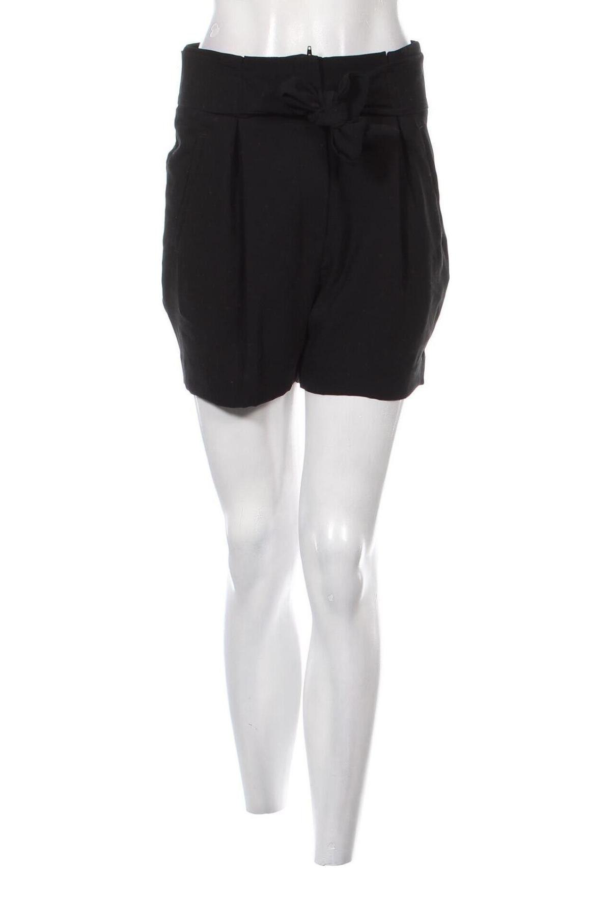 Pantaloni scurți de femei H&M, Mărime S, Culoare Negru, Preț 15,63 Lei