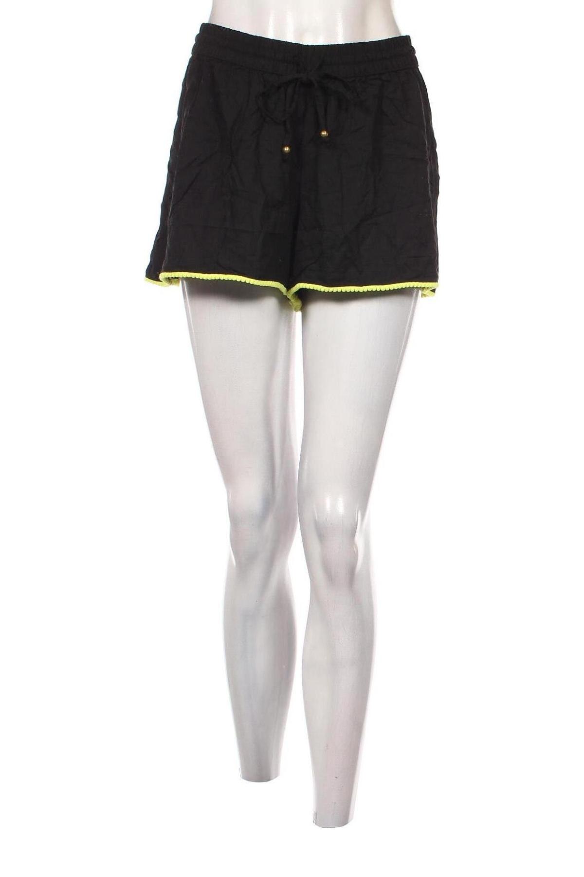 Дамски къс панталон Janina, Размер XL, Цвят Черен, Цена 10,83 лв.