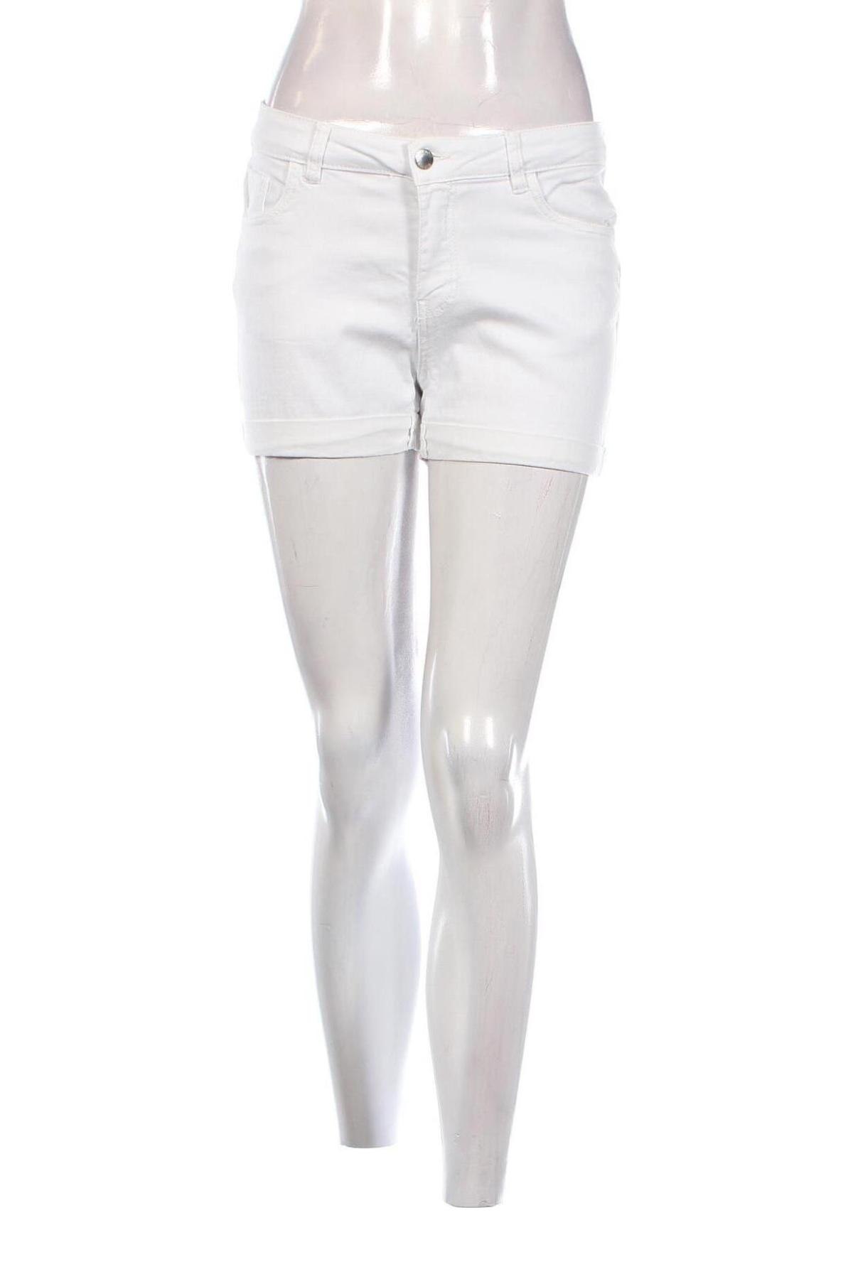 Γυναικείο κοντό παντελόνι One Love, Μέγεθος S, Χρώμα Λευκό, Τιμή 5,01 €