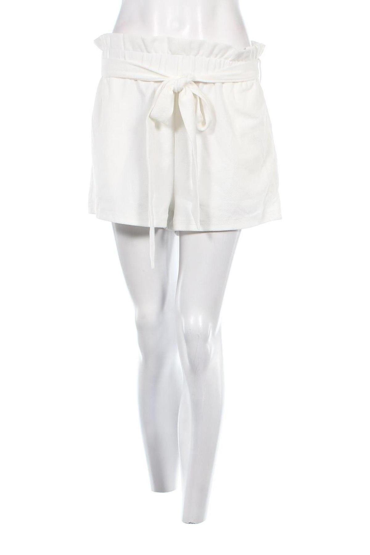 Дамски къс панталон SHEIN, Размер M, Цвят Бял, Цена 19,00 лв.