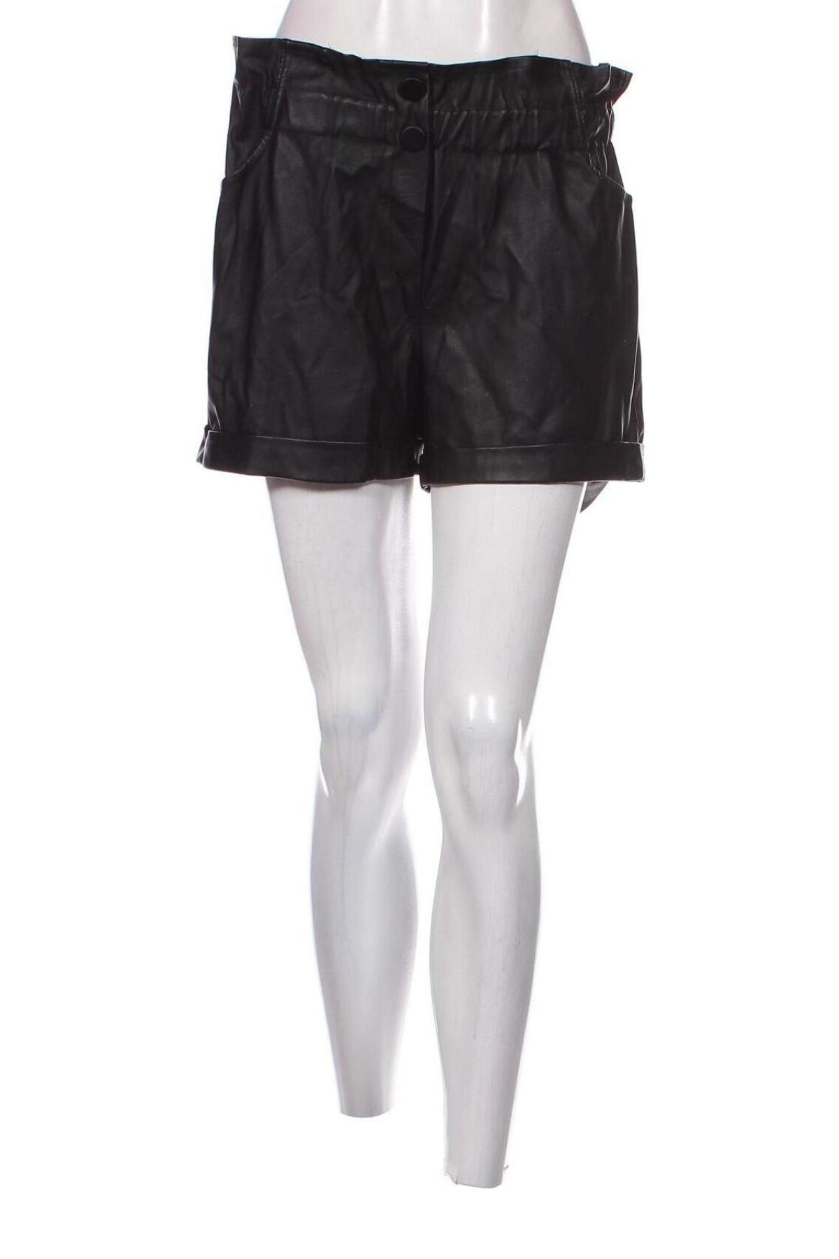 Дамски къс панталон Terranova, Размер S, Цвят Черен, Цена 7,98 лв.