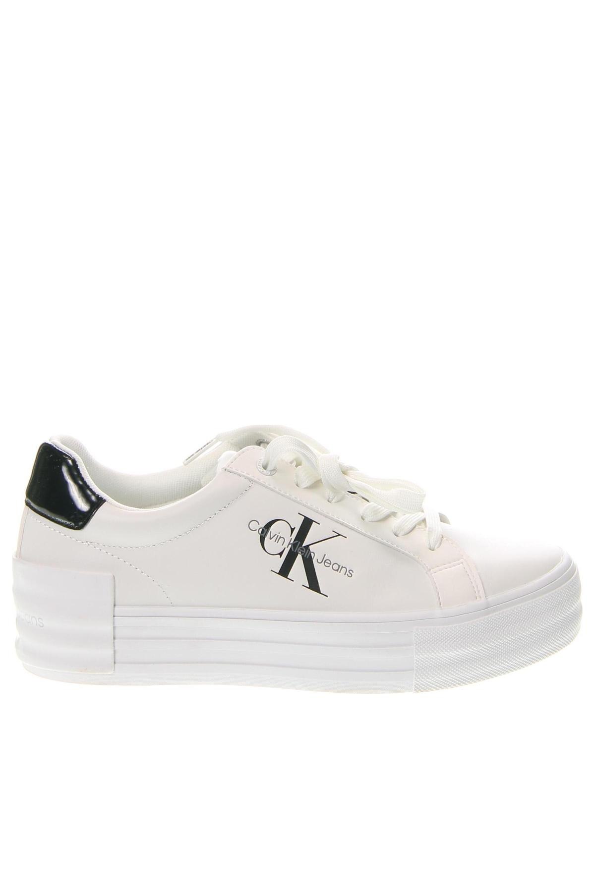 Дамски обувки Calvin Klein Jeans, Размер 40, Цвят Бял, Цена 203,00 лв.