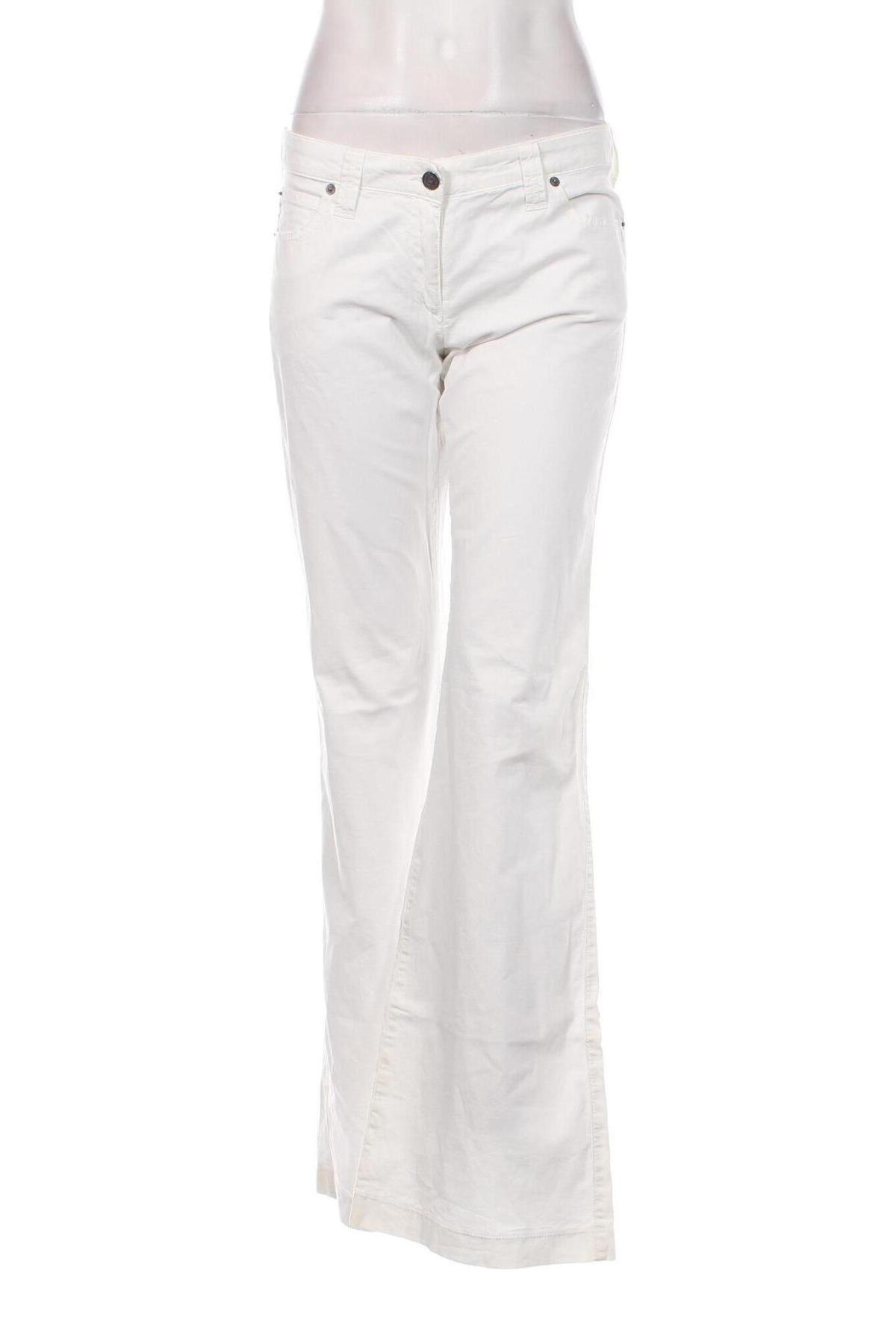 Дамски панталон Armani Jeans, Размер M, Цвят Бял, Цена 117,30 лв.