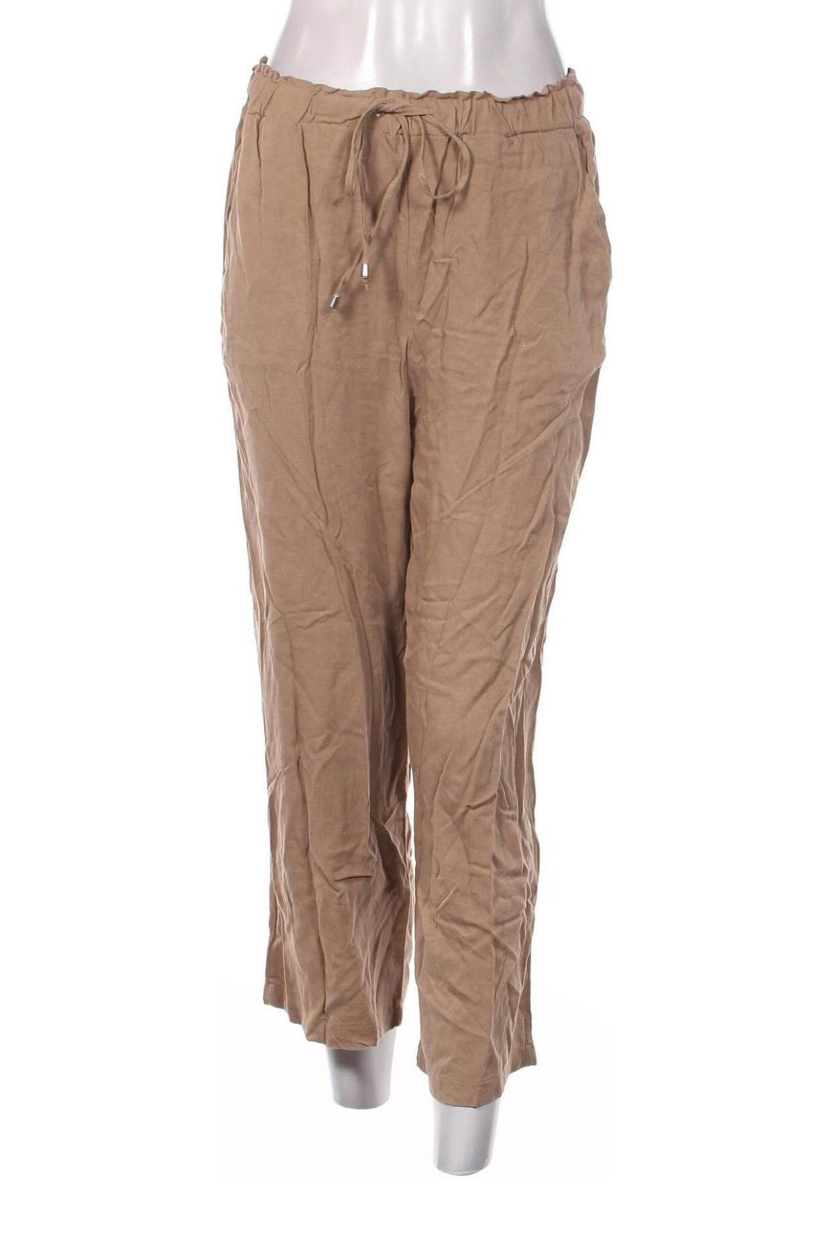 Дамски панталон Defacto, Размер M, Цвят Бежов, Цена 17,60 лв.
