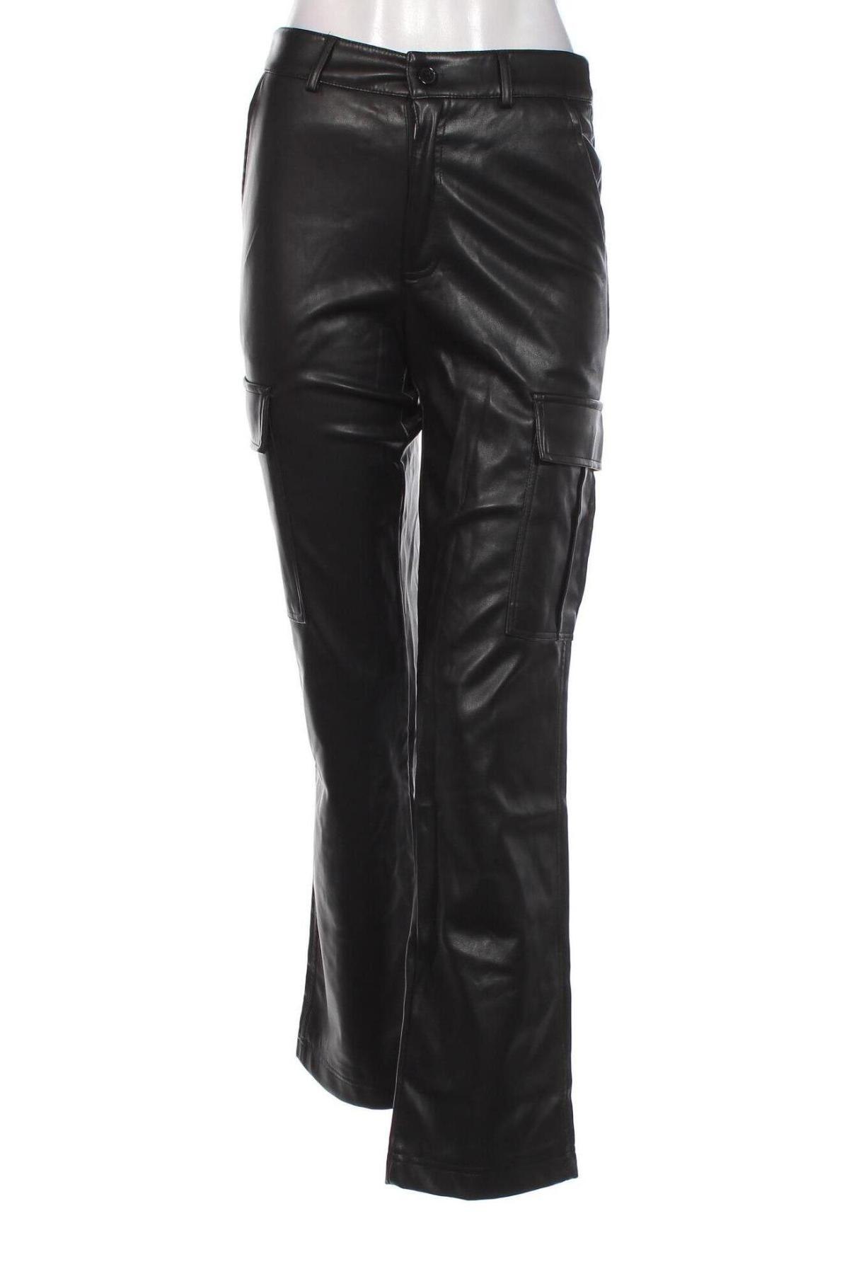 Pantaloni de femei Stradivarius, Mărime S, Culoare Negru, Preț 131,99 Lei