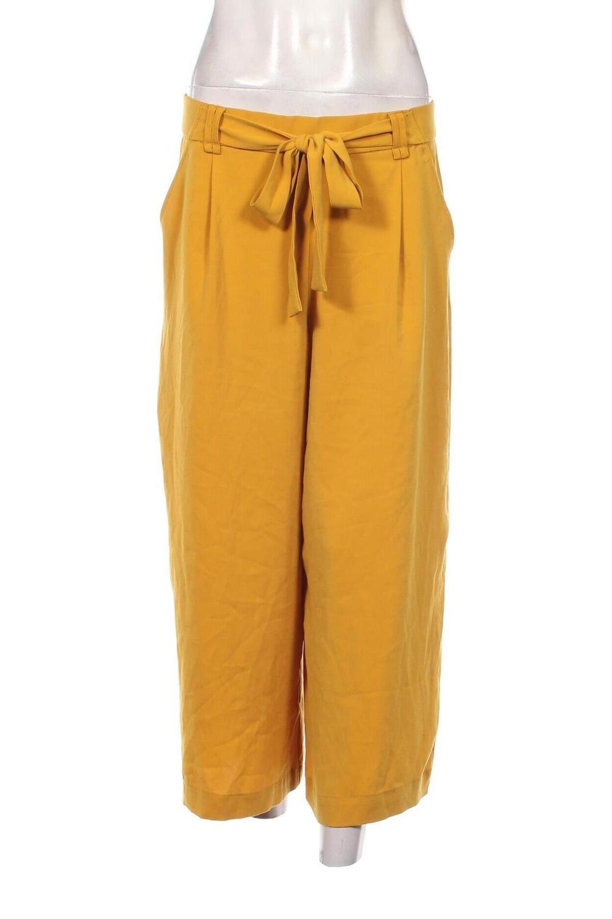 Дамски панталон Zara Trafaluc, Размер L, Цвят Жълт, Цена 13,50 лв.