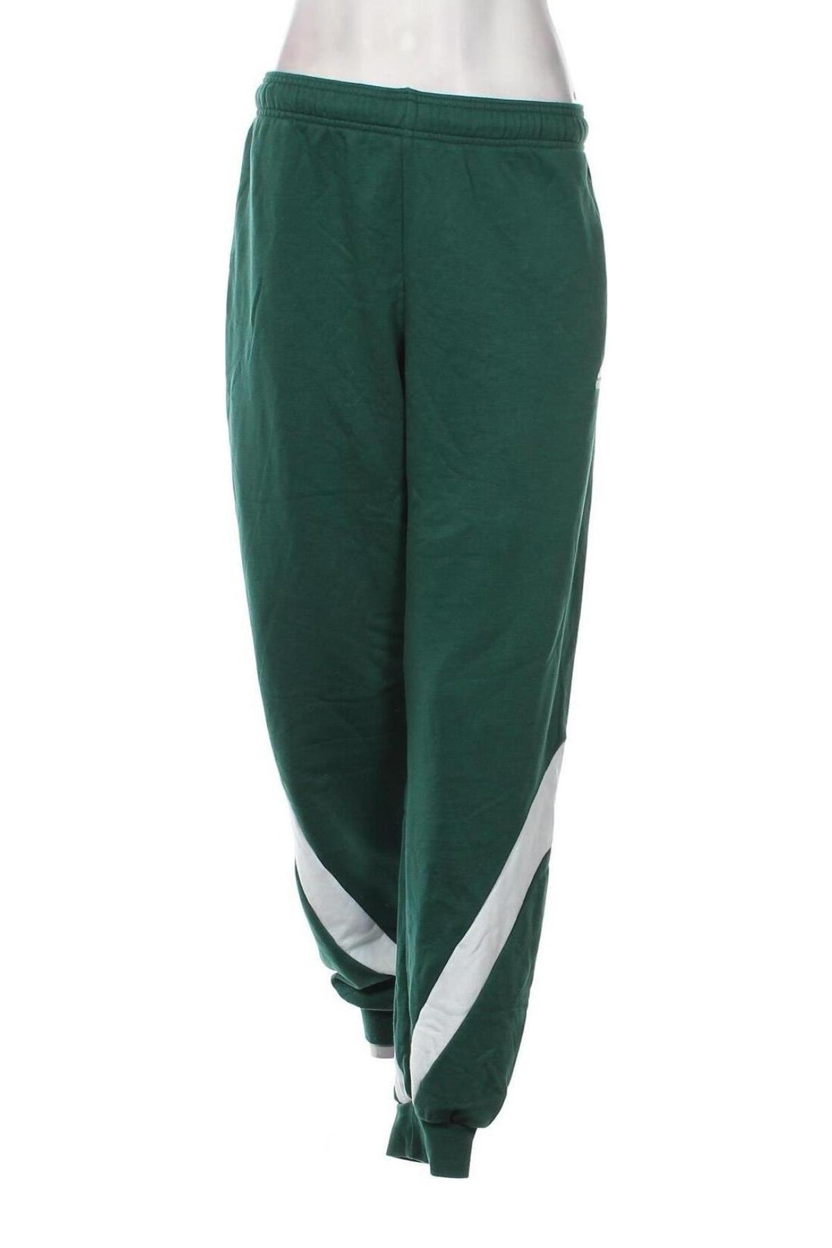 Дамско спортно долнище Adidas, Размер L, Цвят Зелен, Цена 46,50 лв.