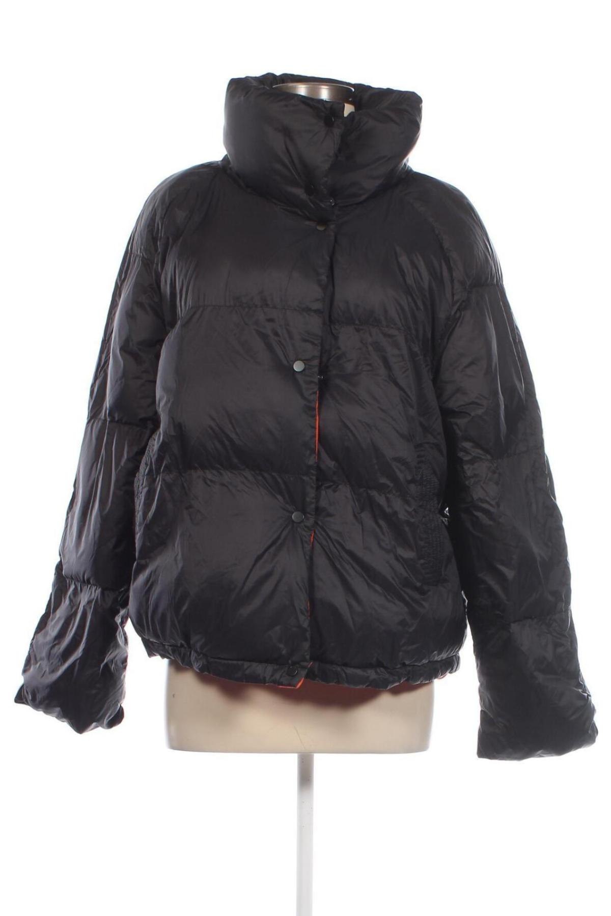 Γυναικείο μπουφάν Reserved, Μέγεθος M, Χρώμα Μαύρο, Τιμή 19,29 €