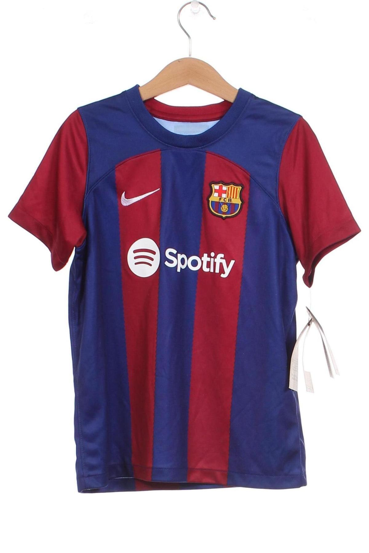 Dětské tričko  Nike, Velikost 6-7y/ 122-128 cm, Barva Vícebarevné, Cena  1 000,00 Kč