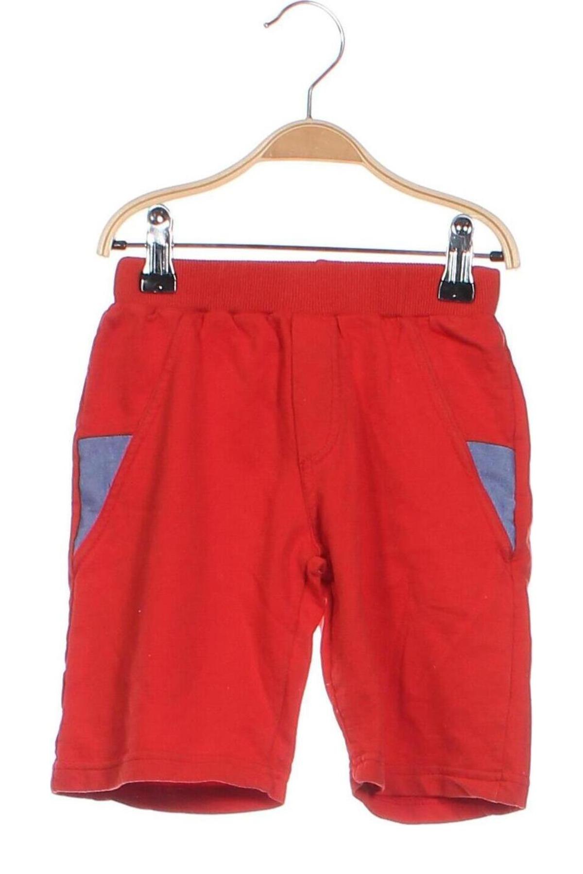 Детски къс панталон, Размер 4-5y/ 110-116 см, Цвят Червен, Цена 7,80 лв.