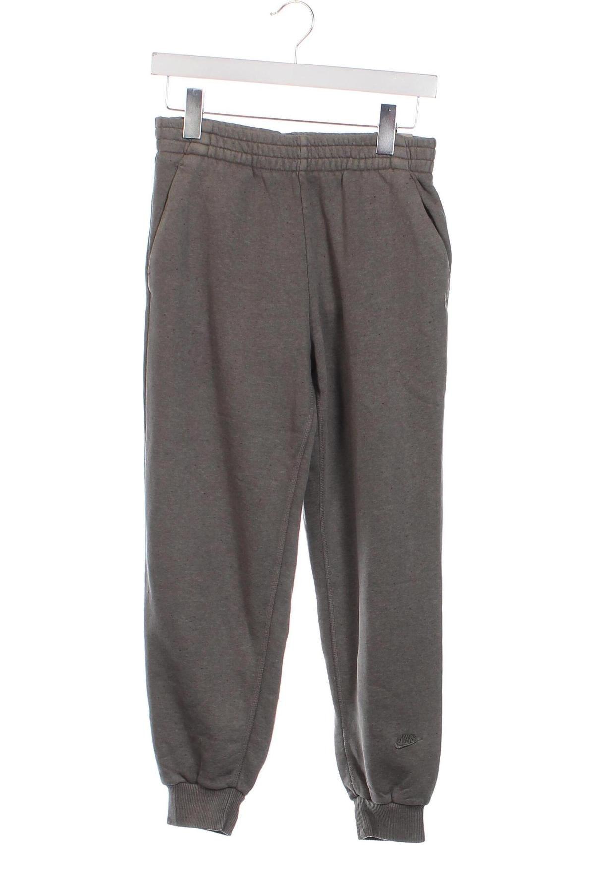 Detské tepláky Nike, Veľkosť 8-9y/ 134-140 cm, Farba Sivá, Cena  20,36 €