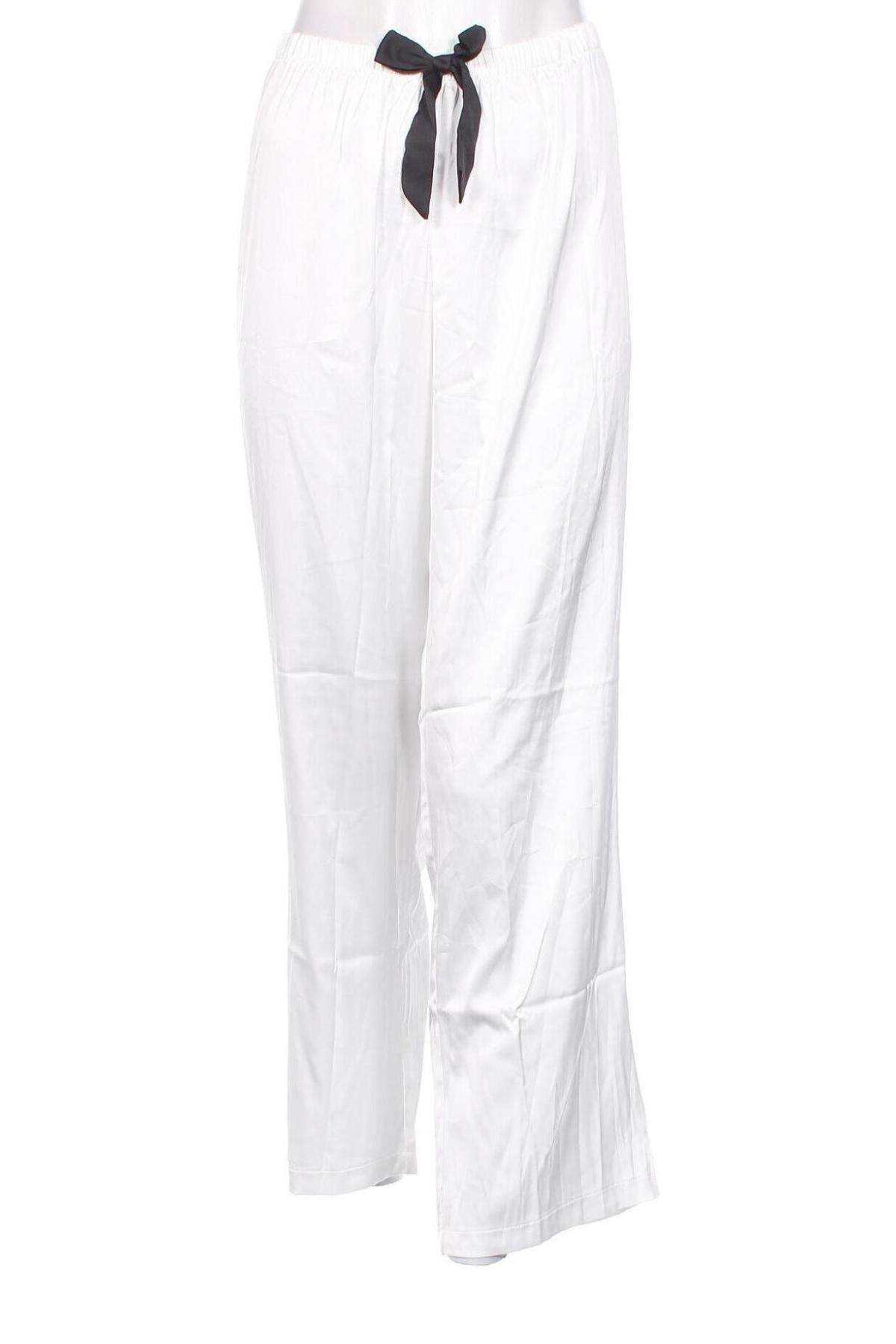 Pyjama Bluebella, Größe S, Farbe Weiß, Preis € 20,65
