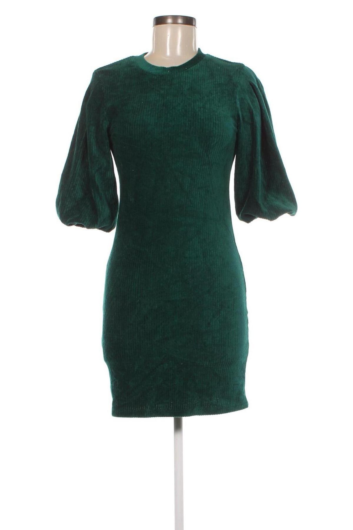 Rochie Bershka, Mărime M, Culoare Verde, Preț 29,99 Lei