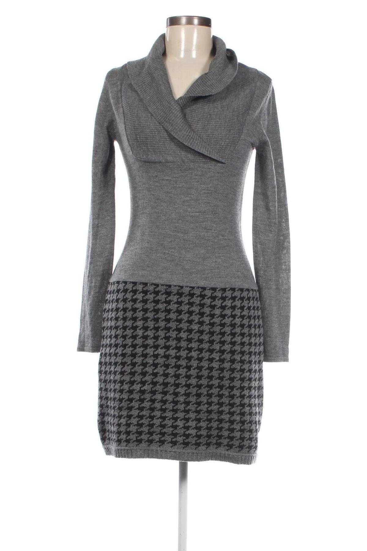 Kleid Body Flirt, Größe S, Farbe Grau, Preis 10,90 €