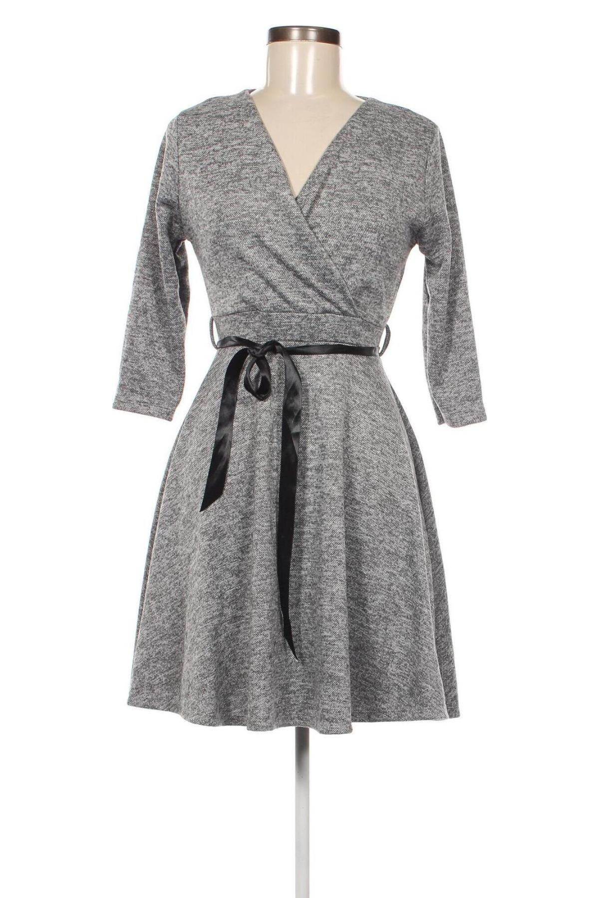 Kleid Colloseum, Größe XS, Farbe Grau, Preis € 7,06