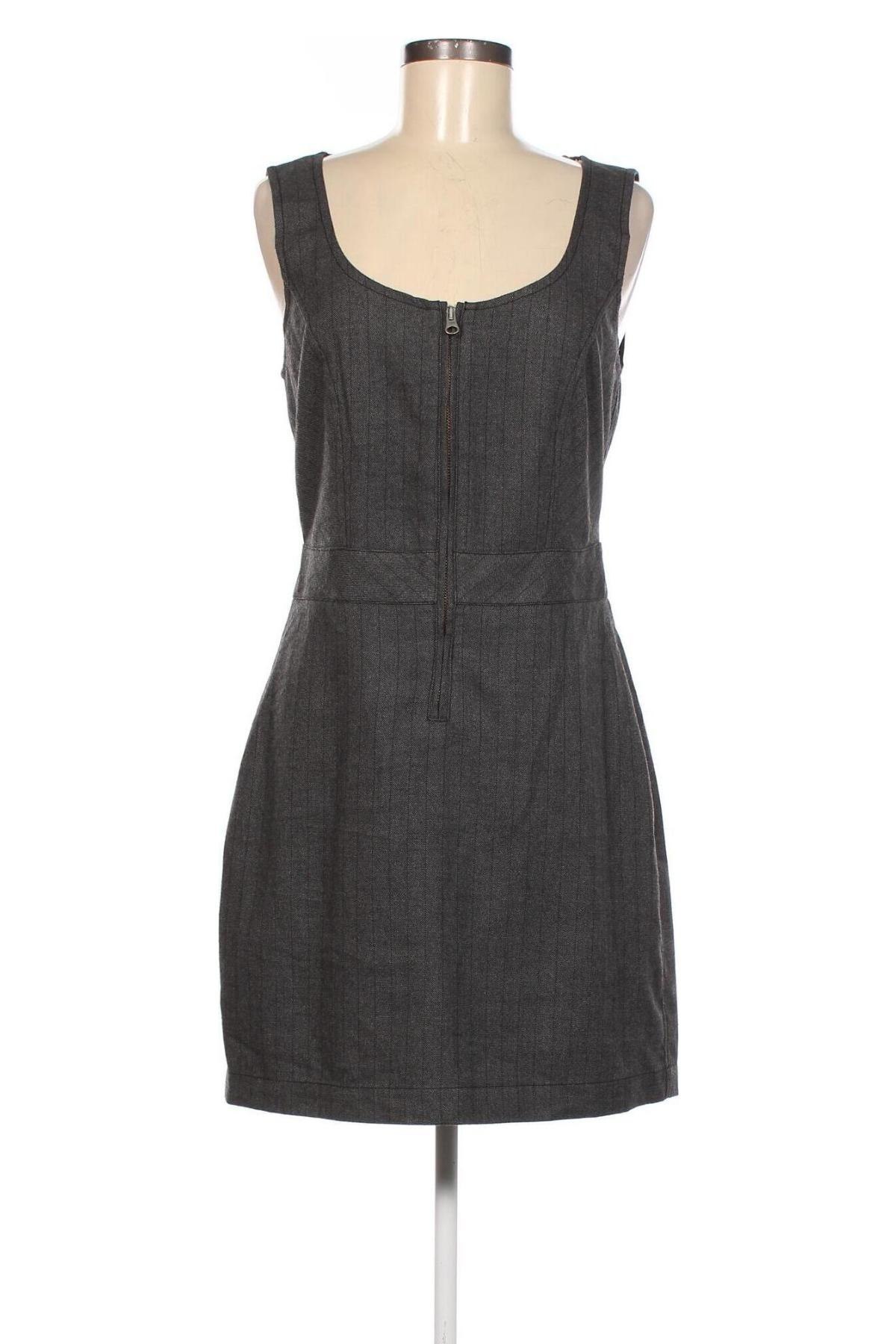 Kleid Edc By Esprit, Größe M, Farbe Grau, Preis € 4,99