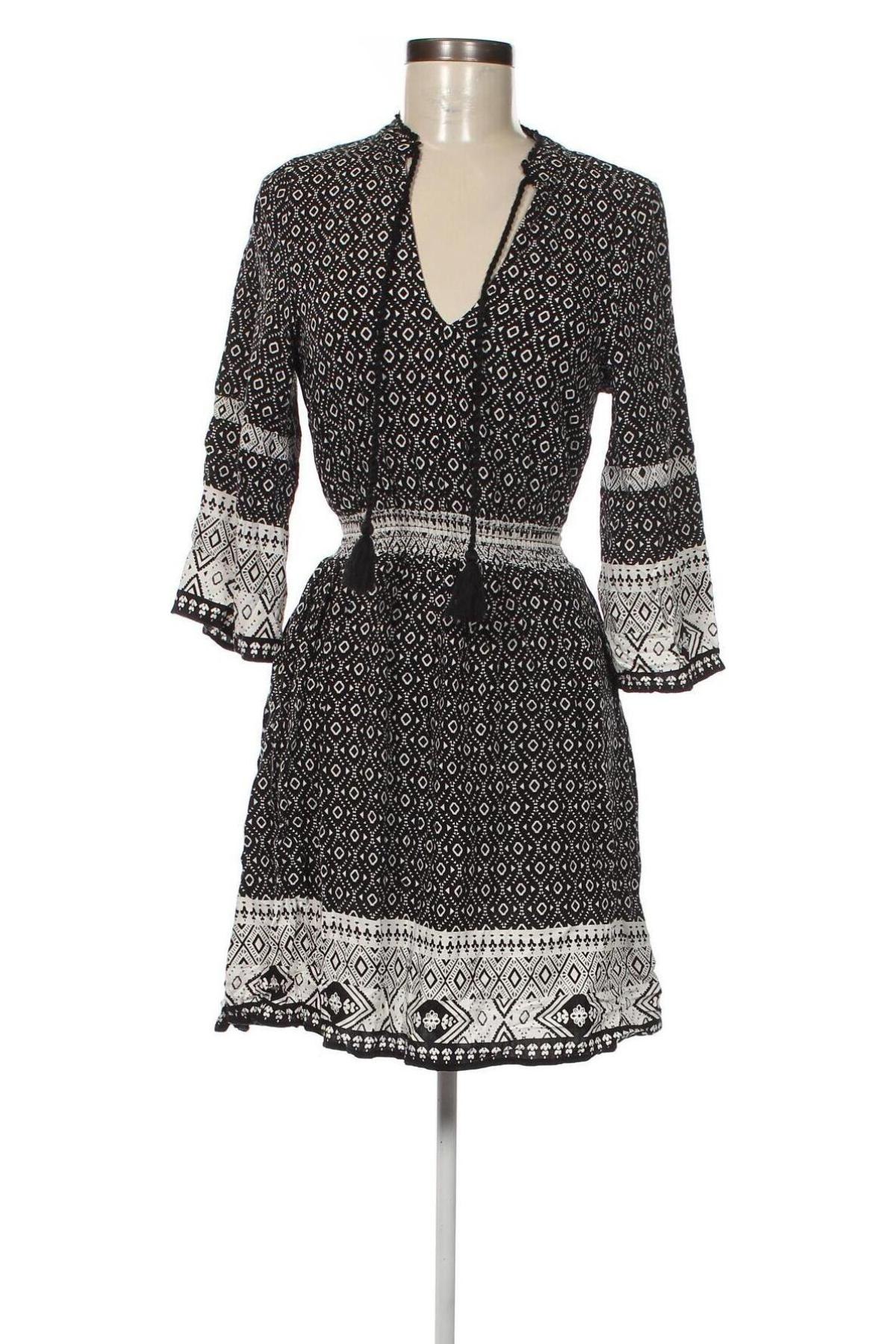 Kleid H&M Divided, Größe S, Farbe Mehrfarbig, Preis 10,09 €