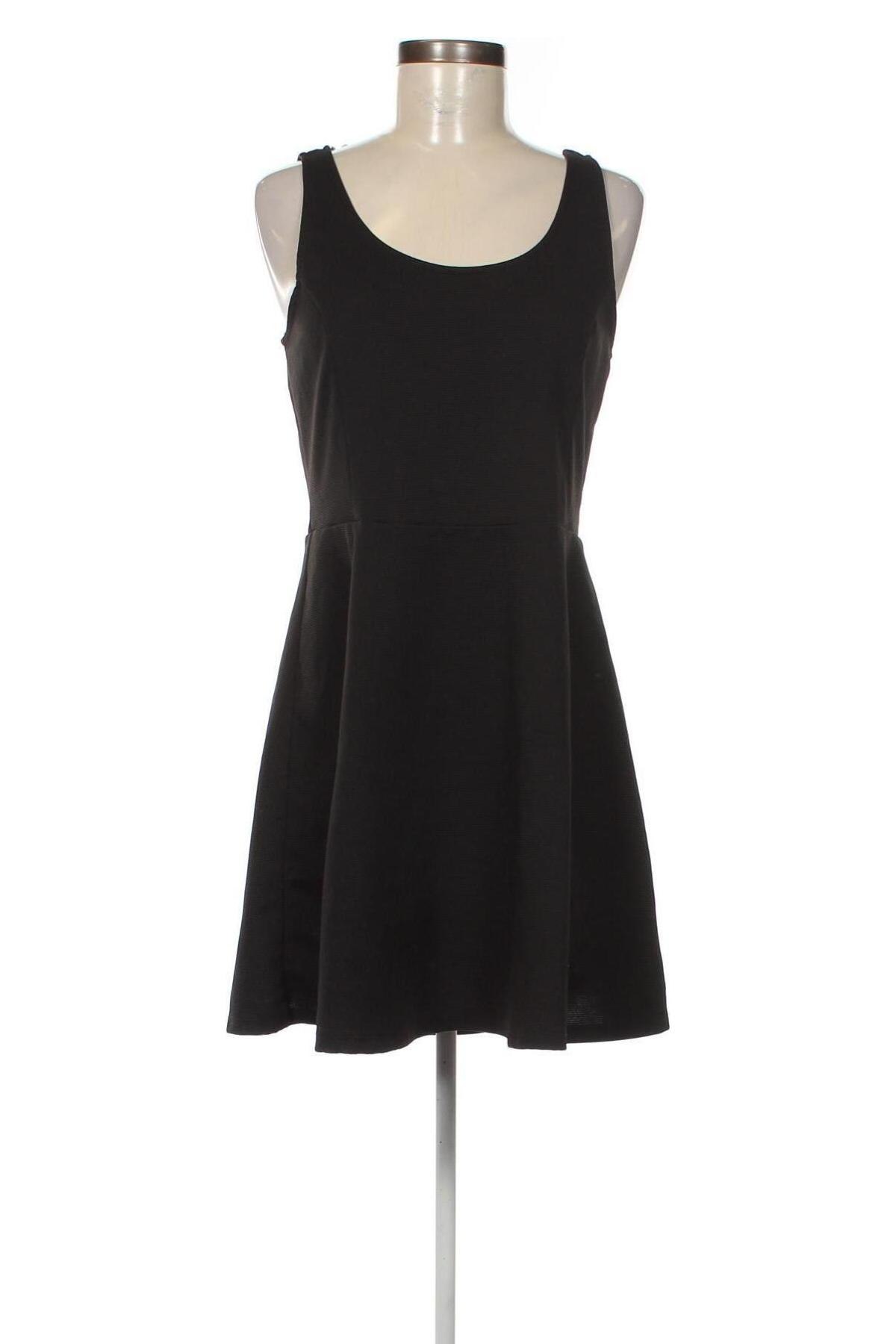 Kleid H&M Divided, Größe XL, Farbe Schwarz, Preis 10,09 €