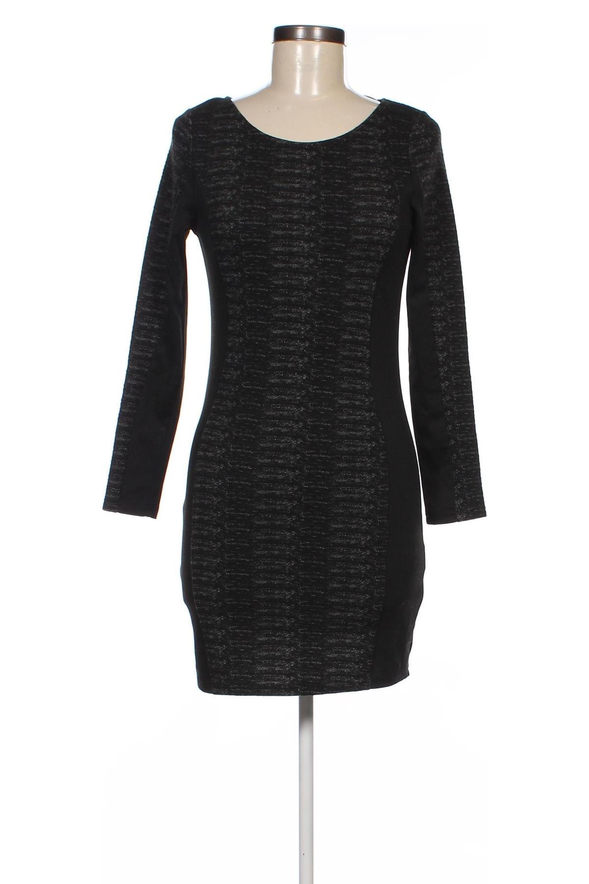 Rochie H&M Divided, Mărime M, Culoare Negru, Preț 52,46 Lei