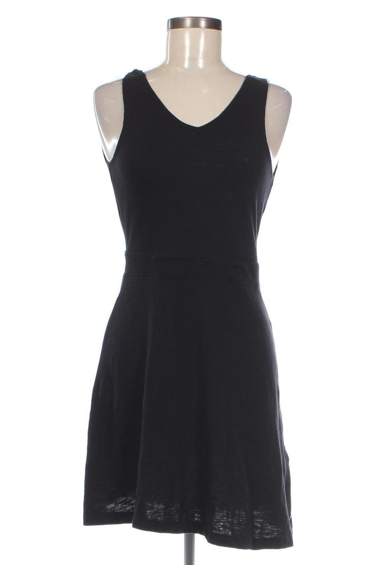 Rochie Roxy, Mărime S, Culoare Negru, Preț 79,64 Lei