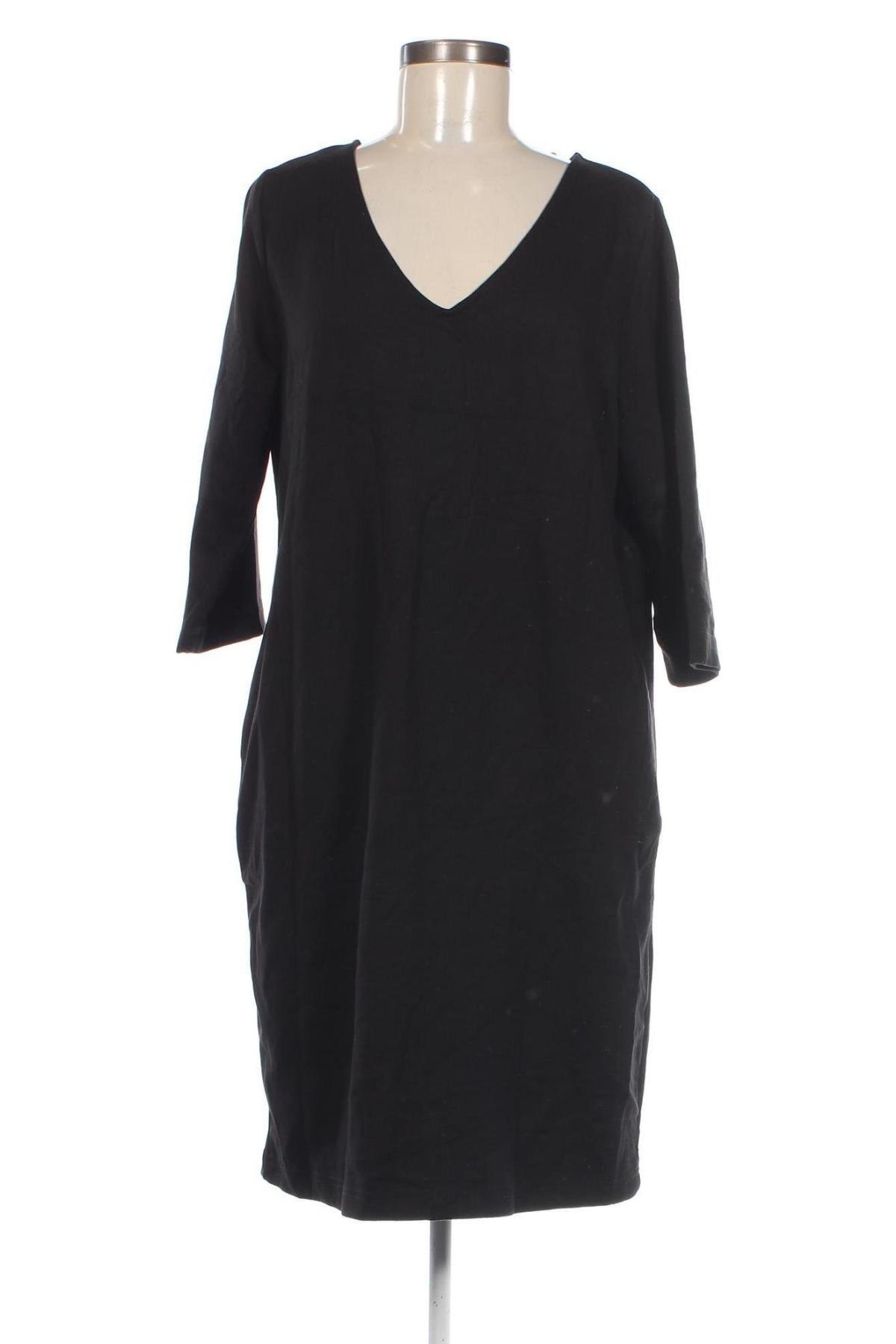 Kleid Selected Femme, Größe L, Farbe Schwarz, Preis € 19,41