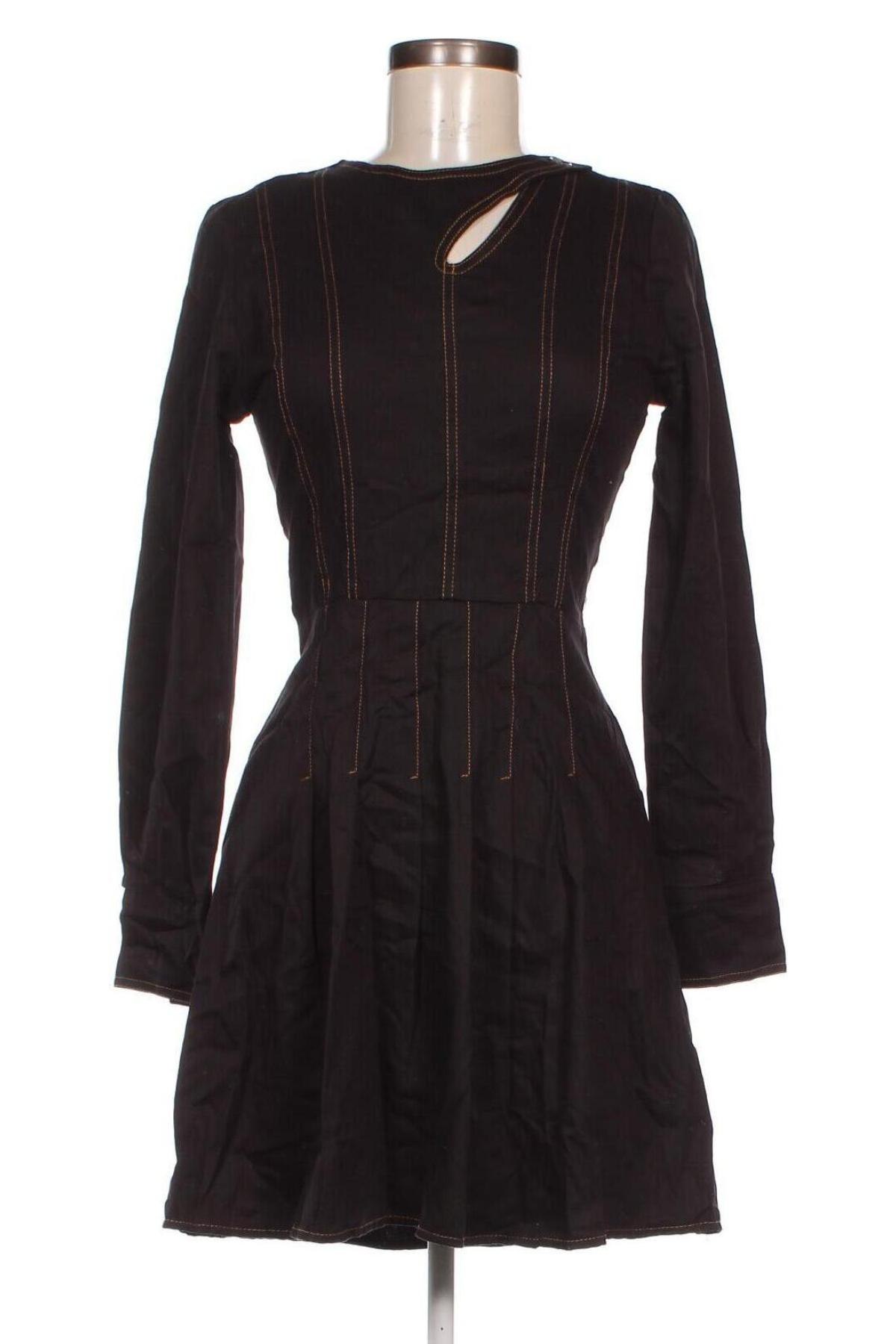 Kleid Trendyol, Größe S, Farbe Schwarz, Preis 36,82 €