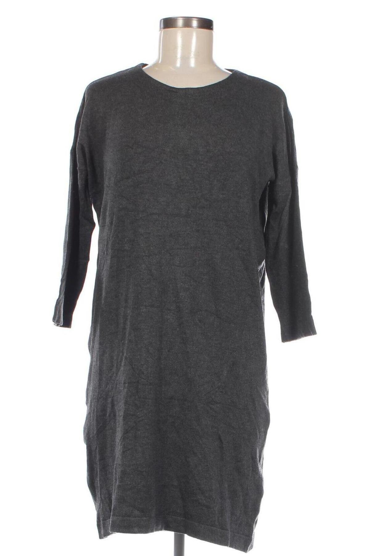 Kleid Vero Moda, Größe M, Farbe Grau, Preis 5,49 €