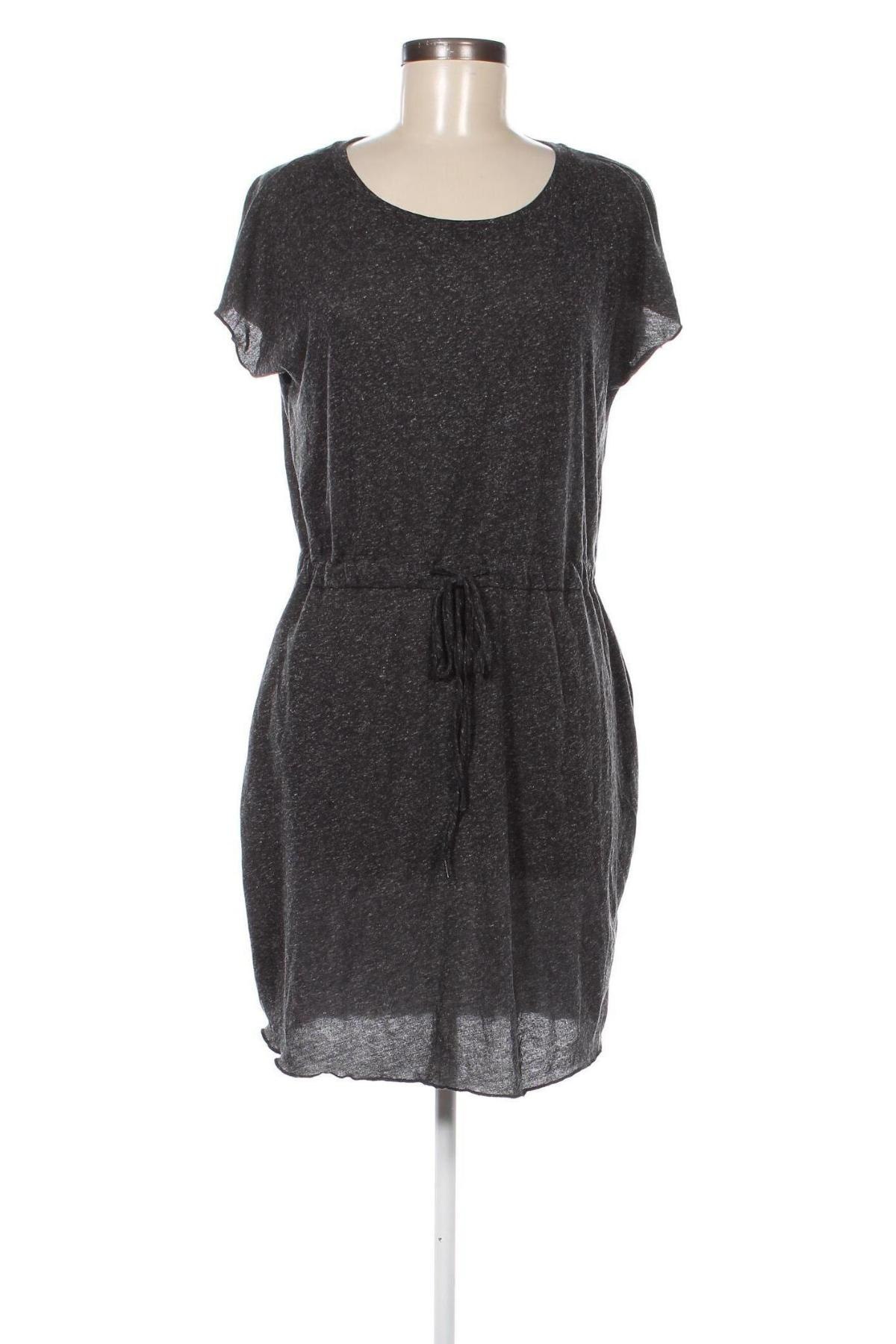 Kleid Vero Moda, Größe M, Farbe Grau, Preis € 10,71