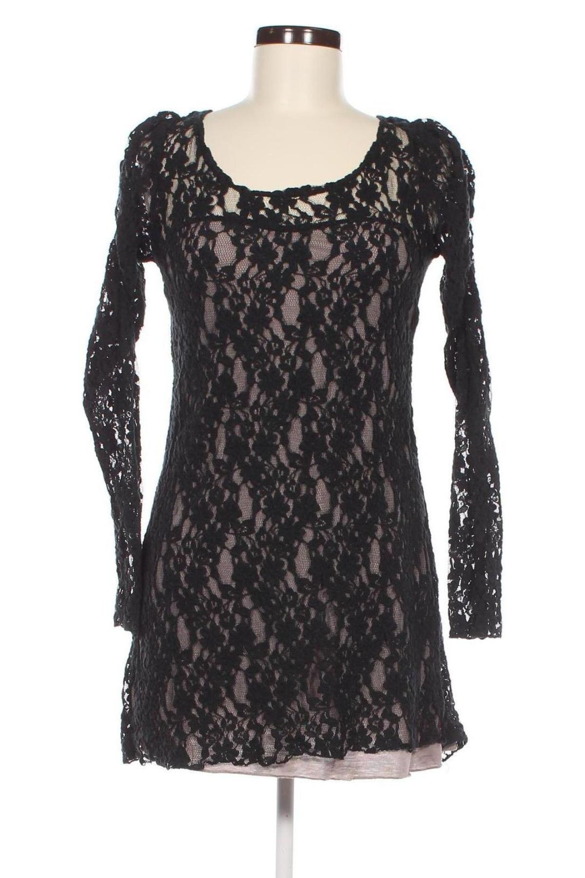 Šaty  Yumi, Velikost L, Barva Černá, Cena  421,00 Kč