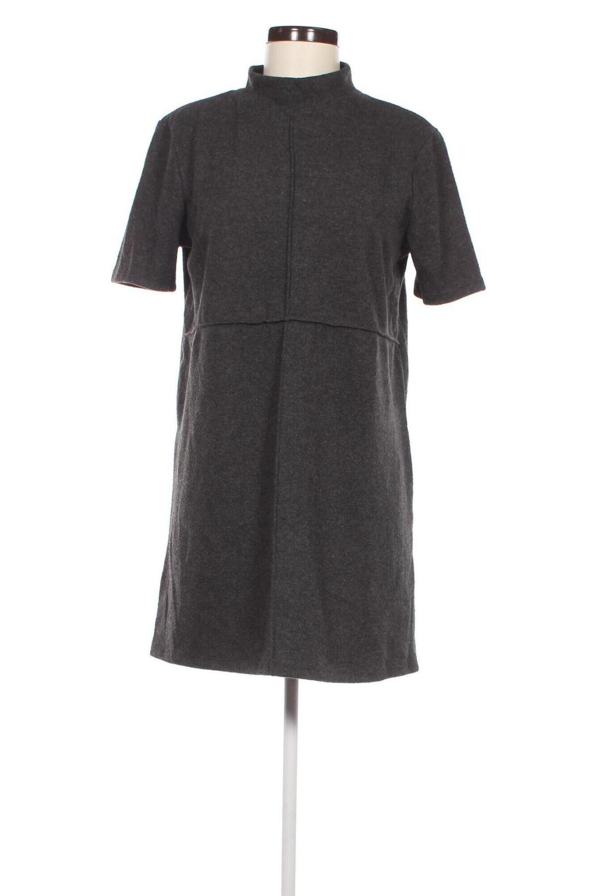 Kleid Zara, Größe L, Farbe Grau, Preis € 10,33