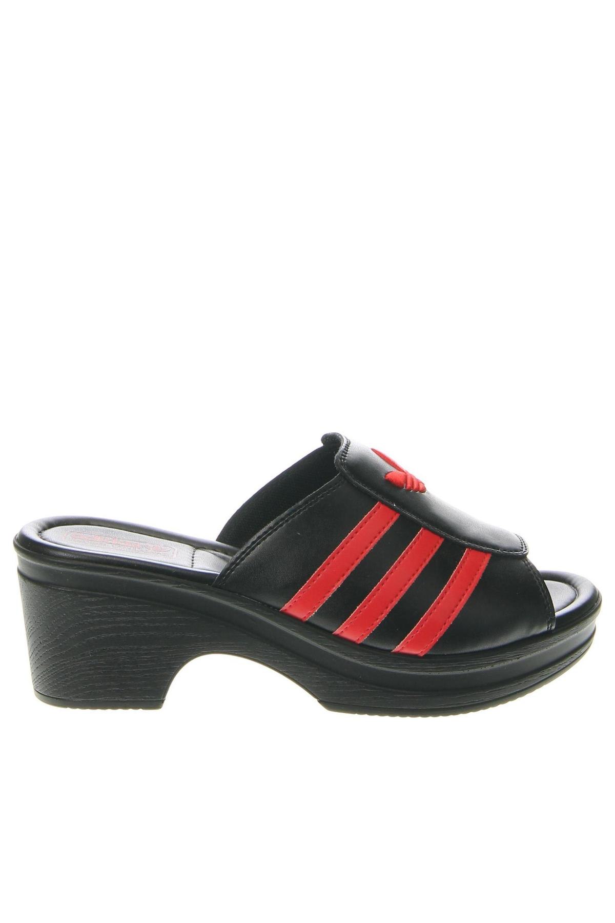 Papuci Adidas Originals, Mărime 38, Culoare Negru, Preț 329,09 Lei