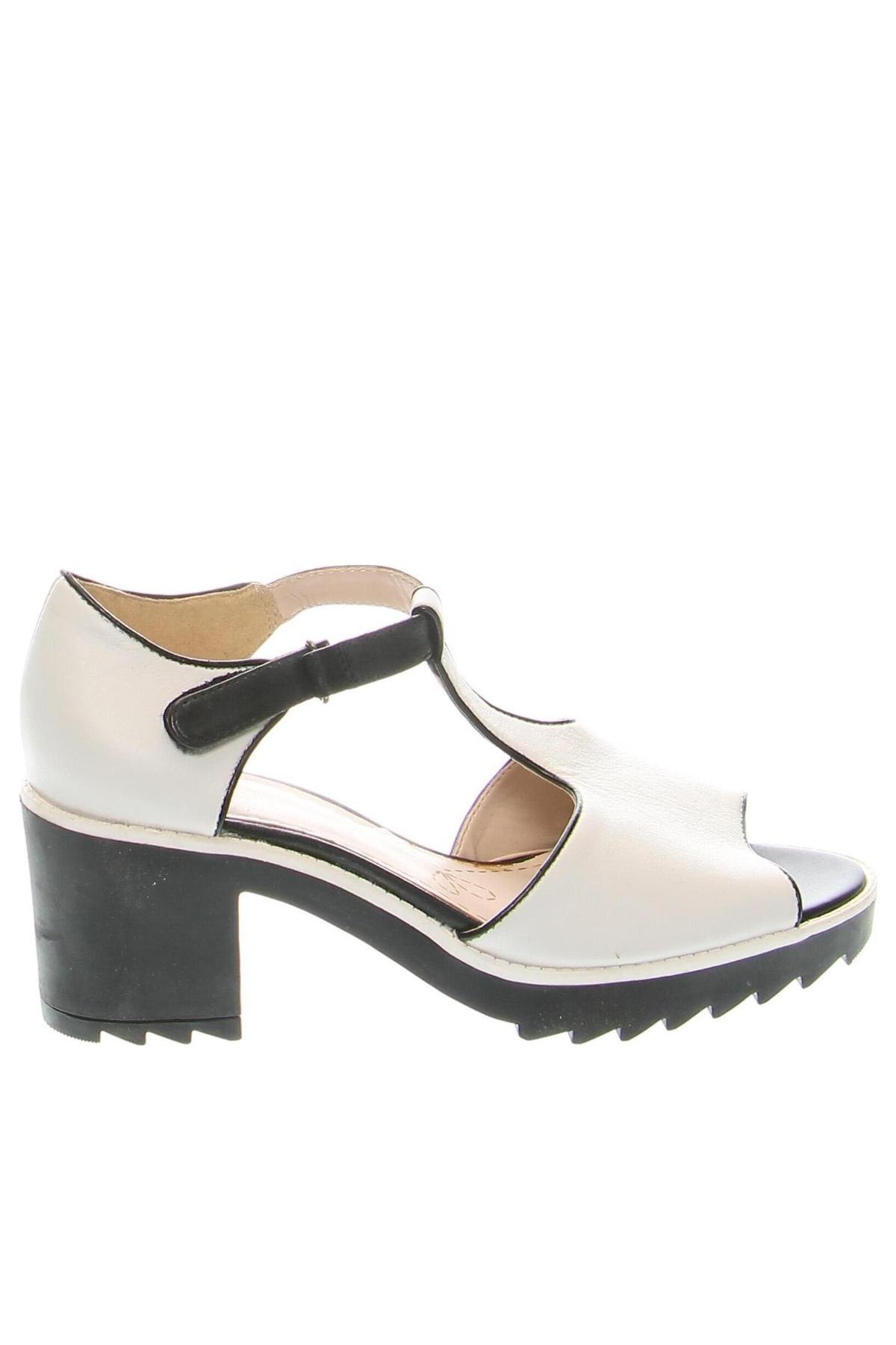 Sandale Clarks, Mărime 38, Culoare Alb, Preț 301,76 Lei