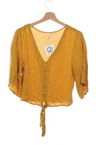 Damen Shirt Amisu, Größe XS, Farbe Gelb, Preis 13,99 €