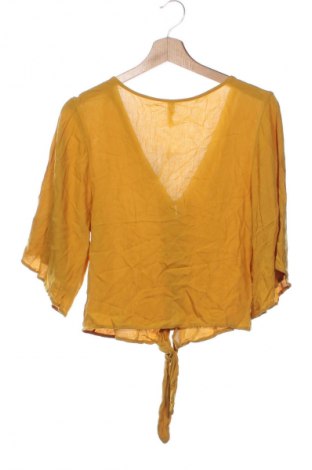 Damen Shirt Amisu, Größe XS, Farbe Gelb, Preis 13,99 €