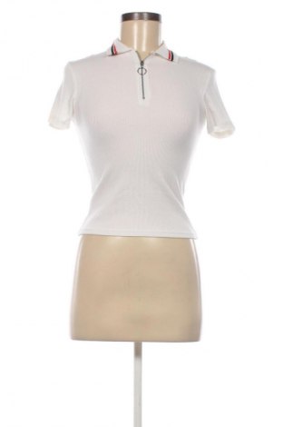 Damen Shirt Bershka, Größe S, Farbe Weiß, Preis 9,72 €