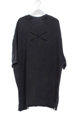 Дамска блуза Bershka, Размер XS, Цвят Син, Цена 19,55 лв.